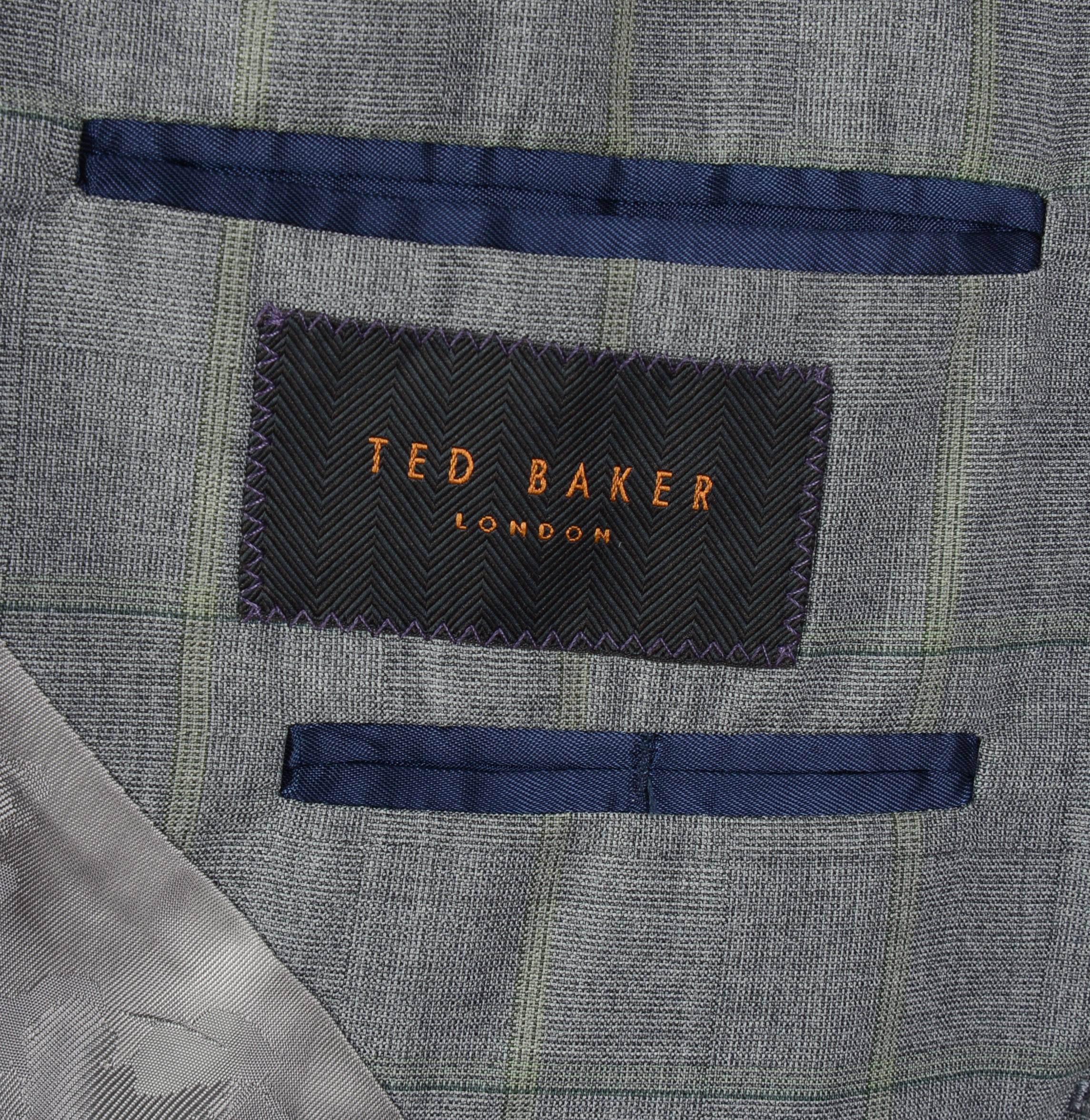 GREY PAID TED BAKER SUIT. NWT.