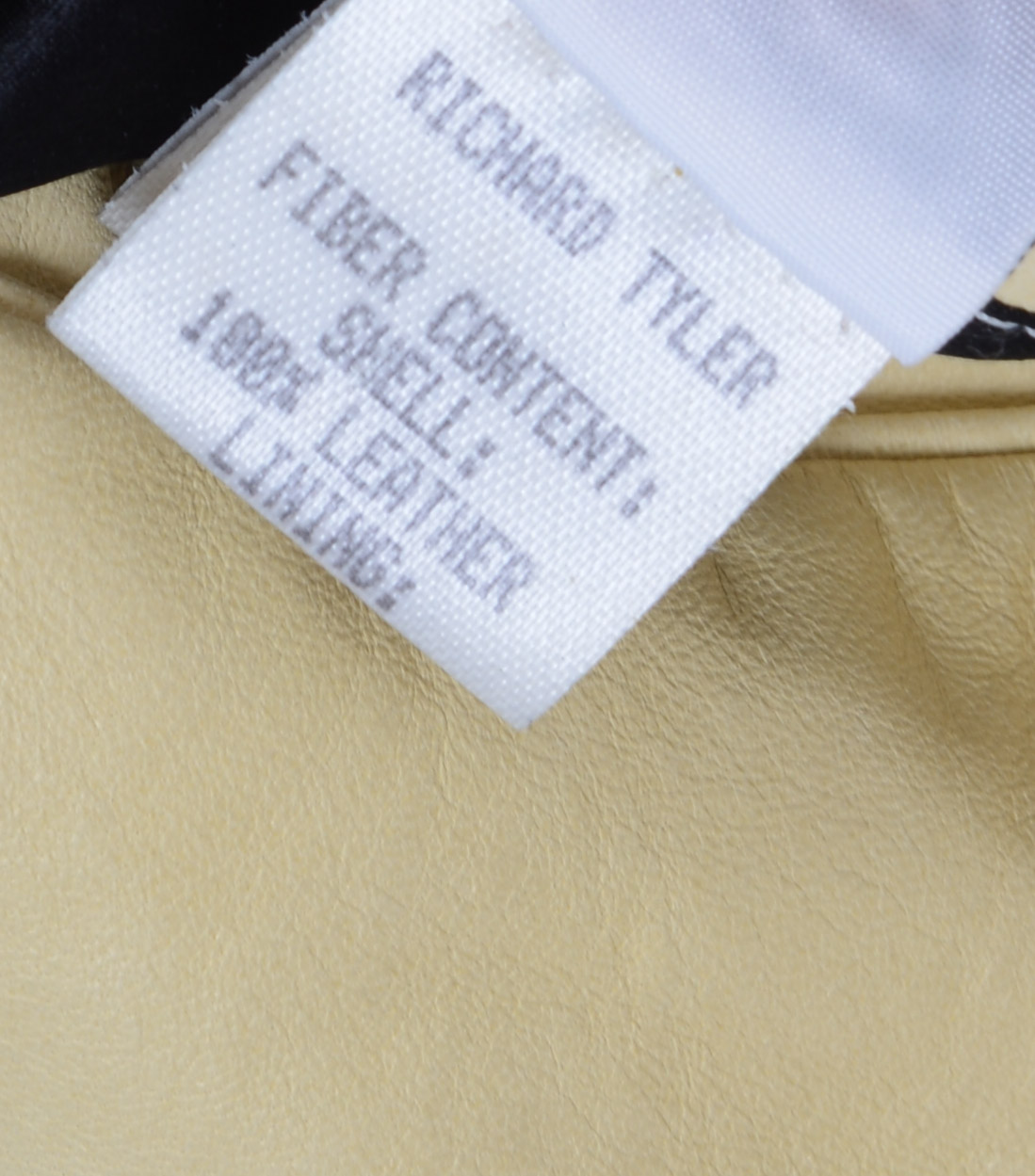 RICHARD TYLER LEATHER JACKET, SIZE L.