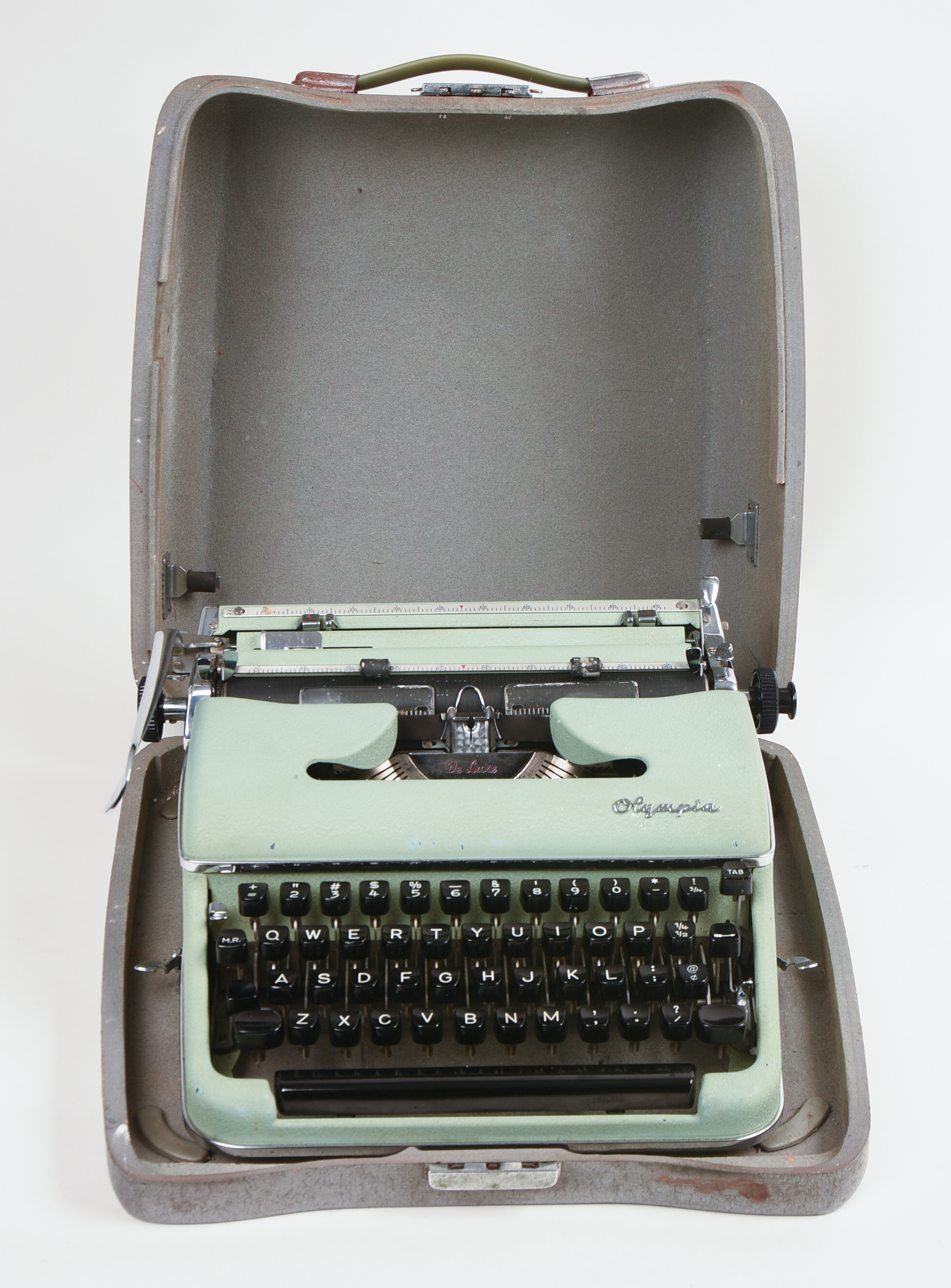 Olympia Special Elite Typewriter.
