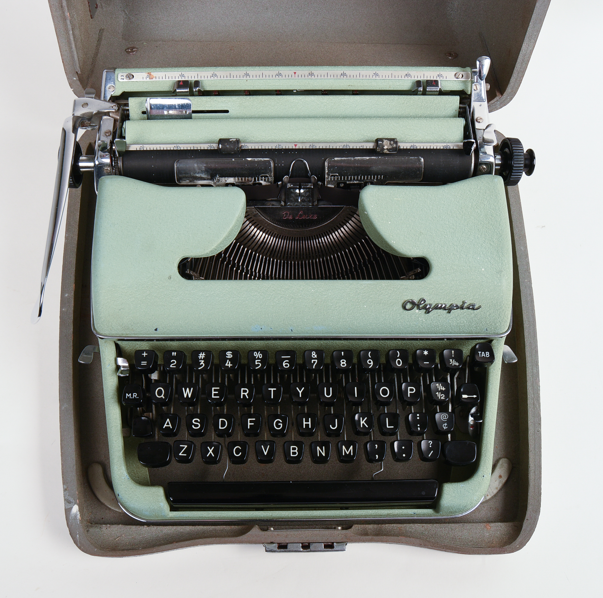 Olympia Special Elite Typewriter.