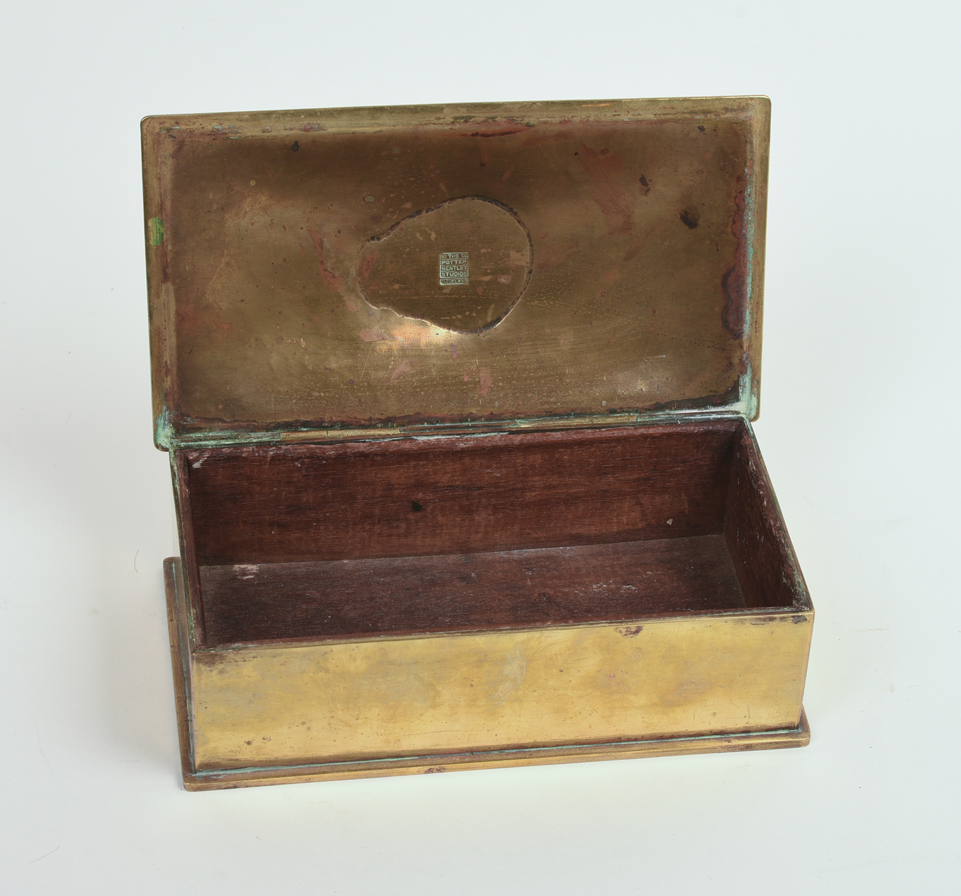 THE POTTER BENTLEY STUDIOS BRASS BOX.