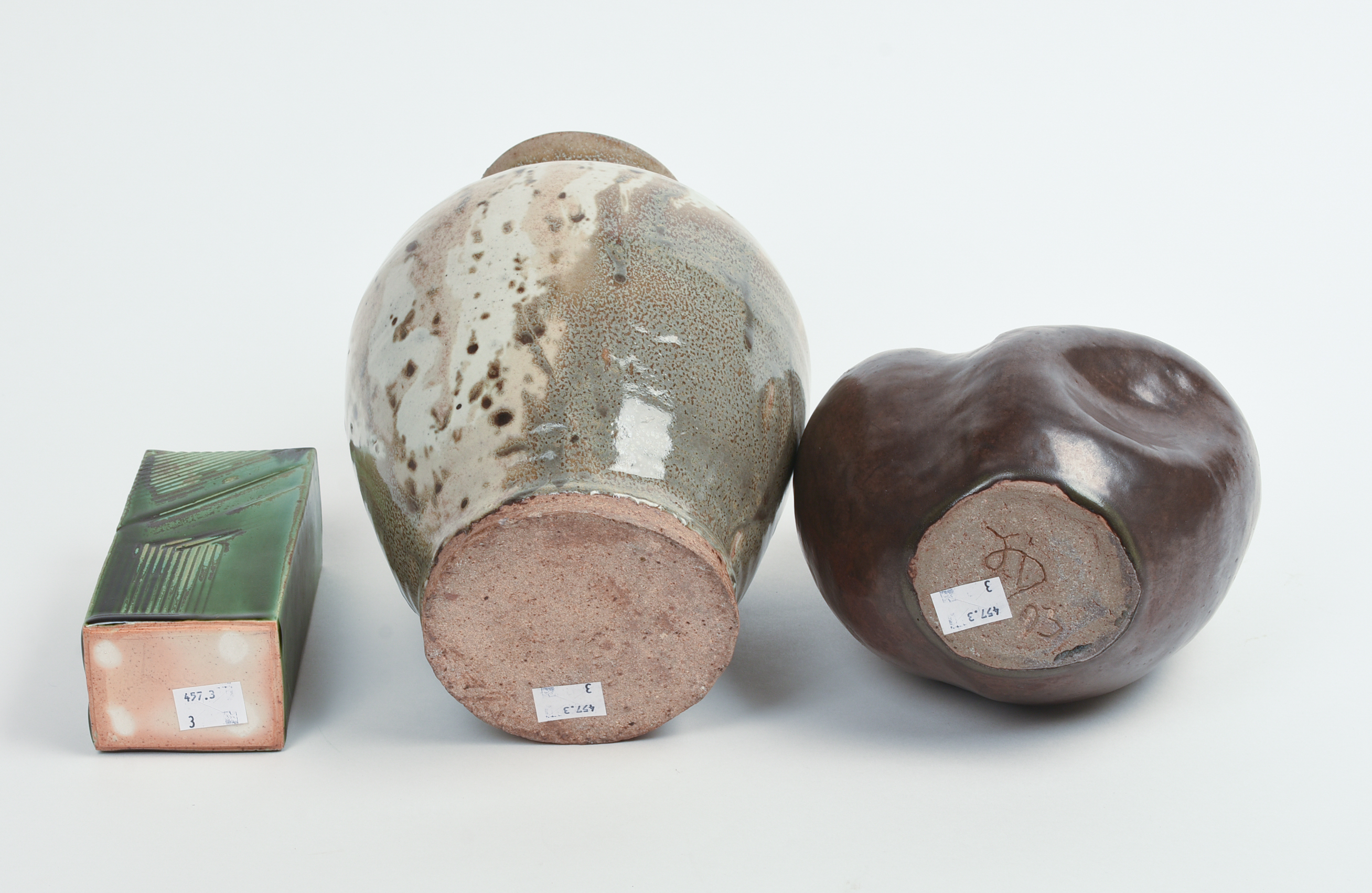 THREE STUDIO POTTERY VASES.