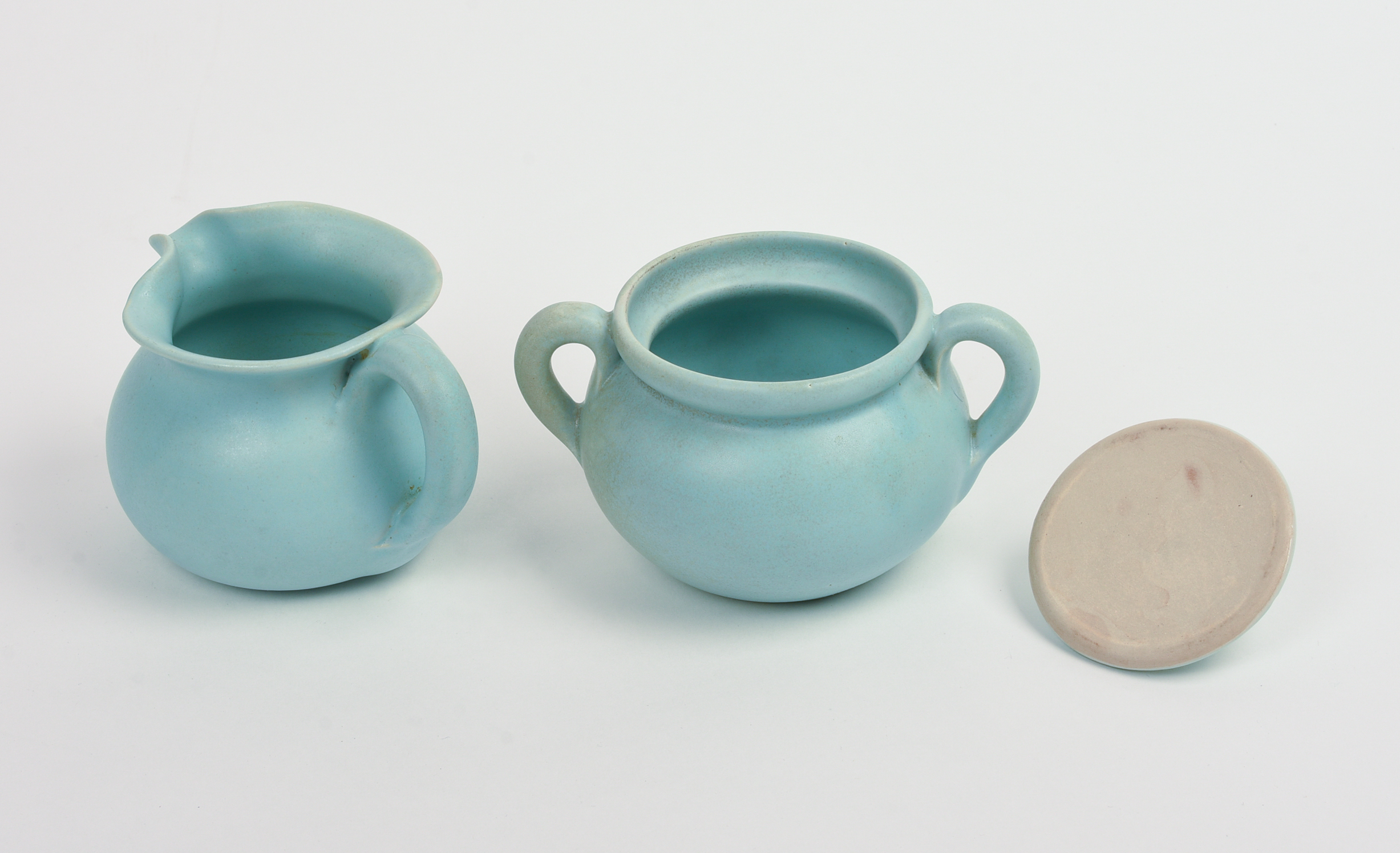 GORDY POTTERY SUGAR BOWL AND CREAMER.