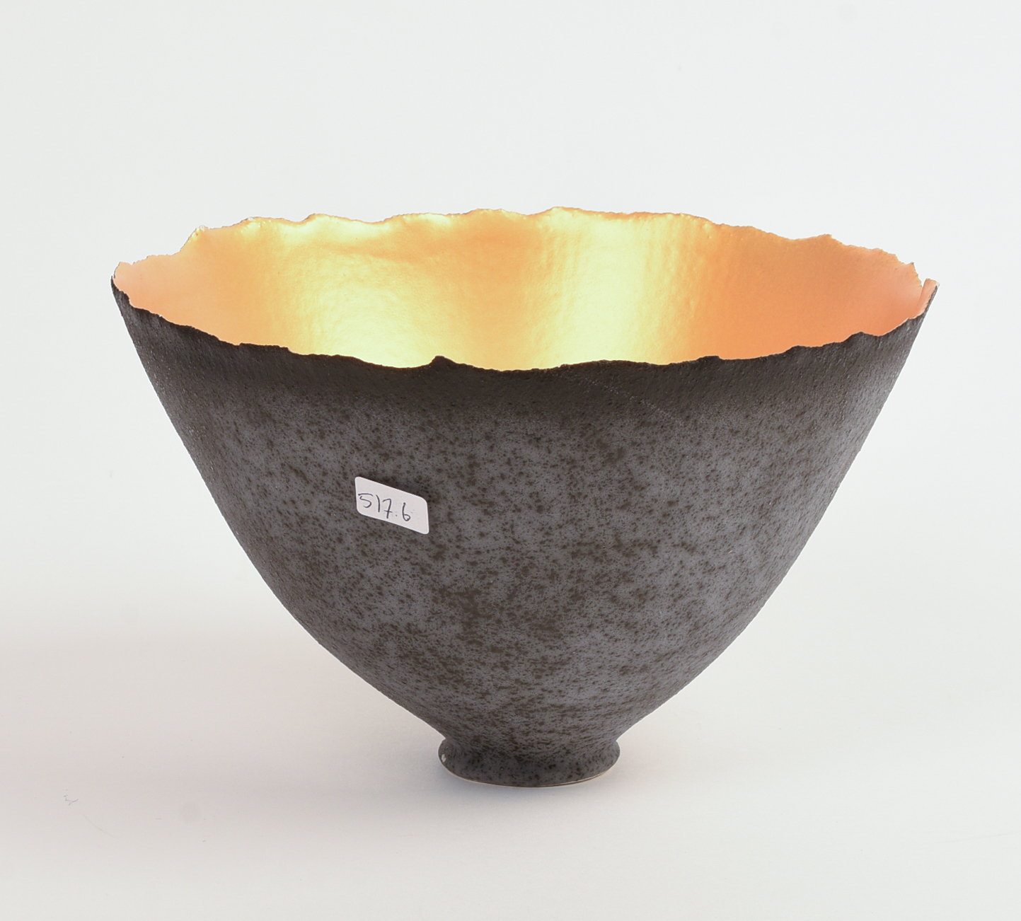 STUDIO POTTERY BOWL.