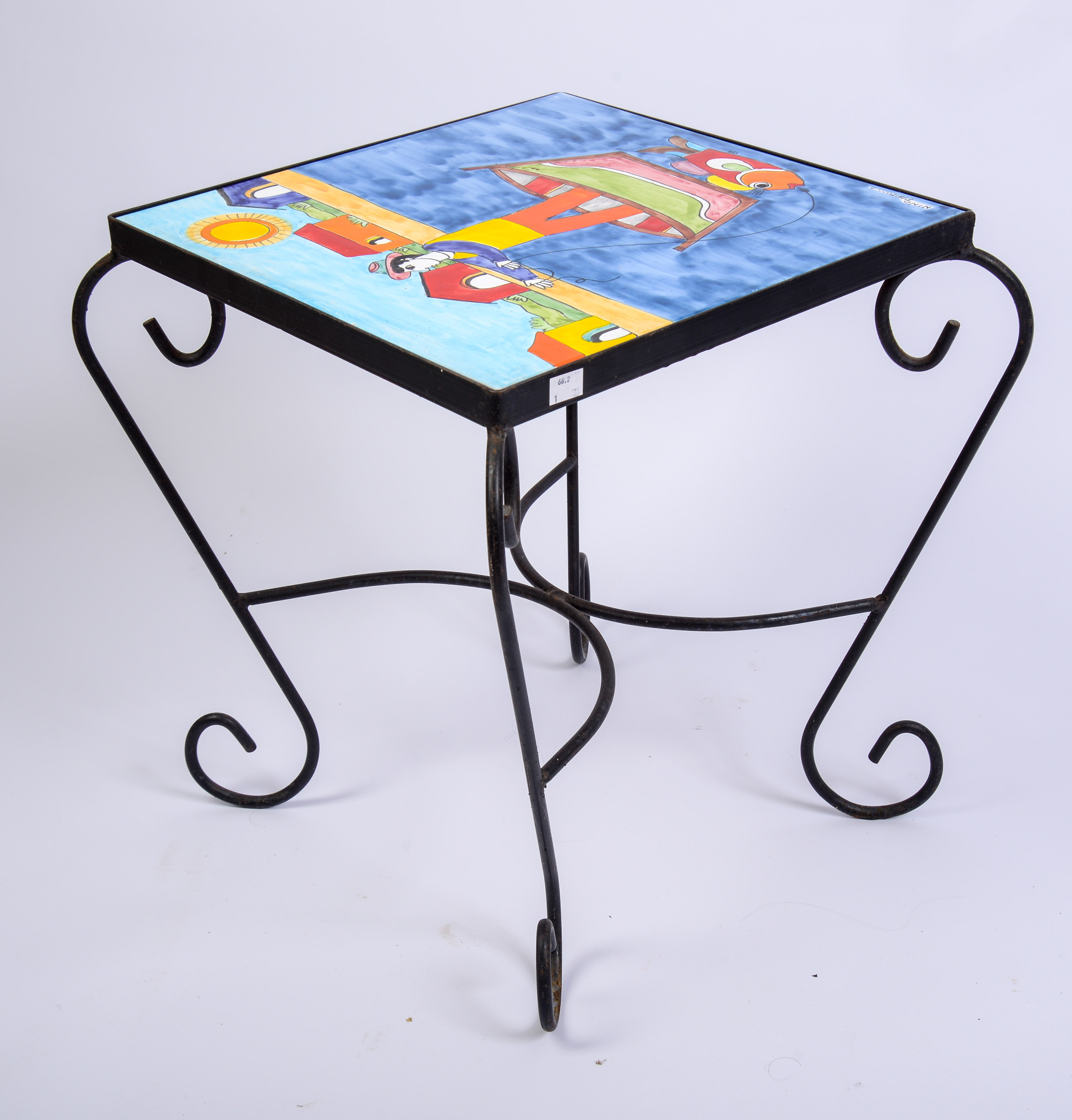 NINO PARRUCCA SIDE TABLE.