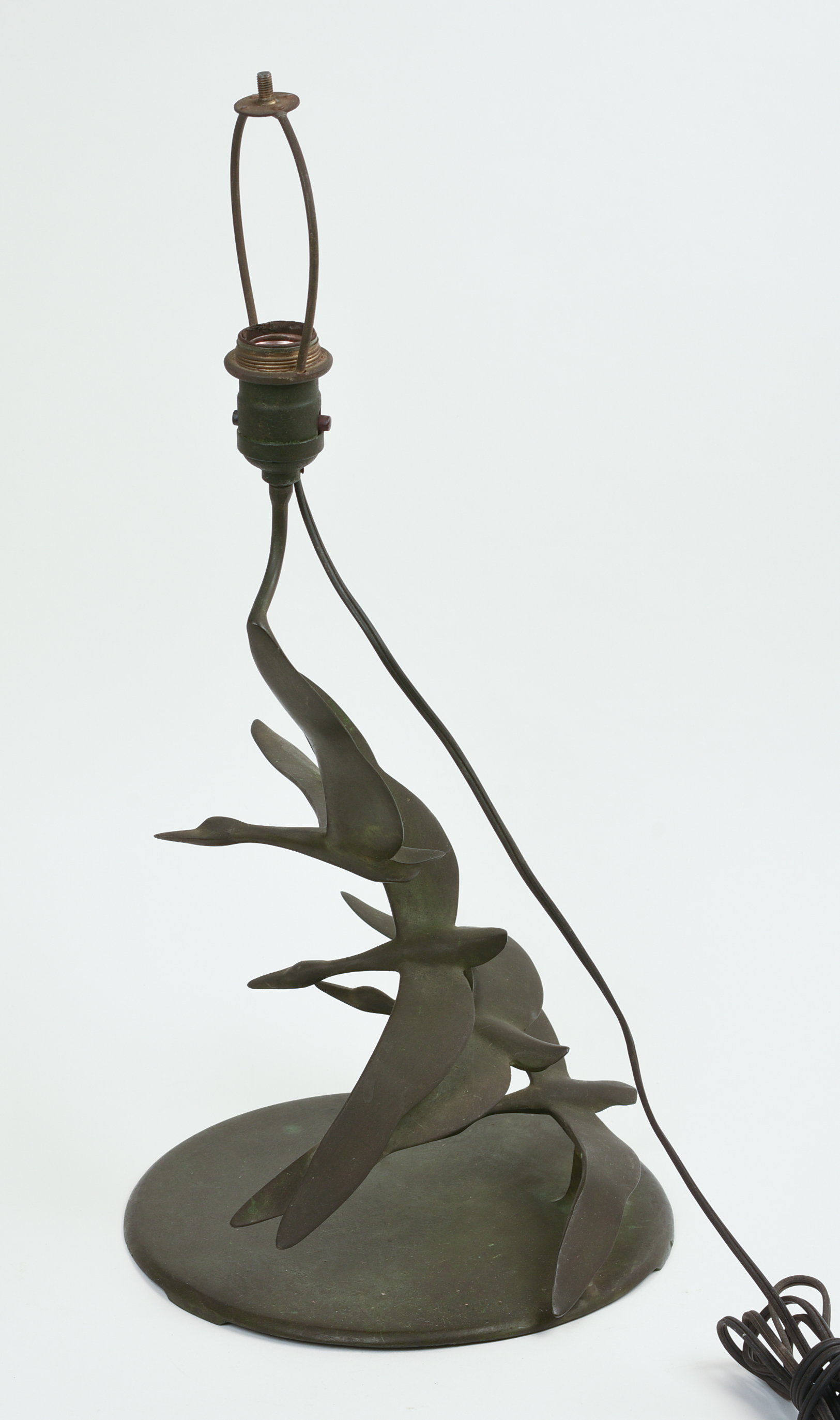 ROBERT GARRET THEW BRONZE SEAGULL LAMP.