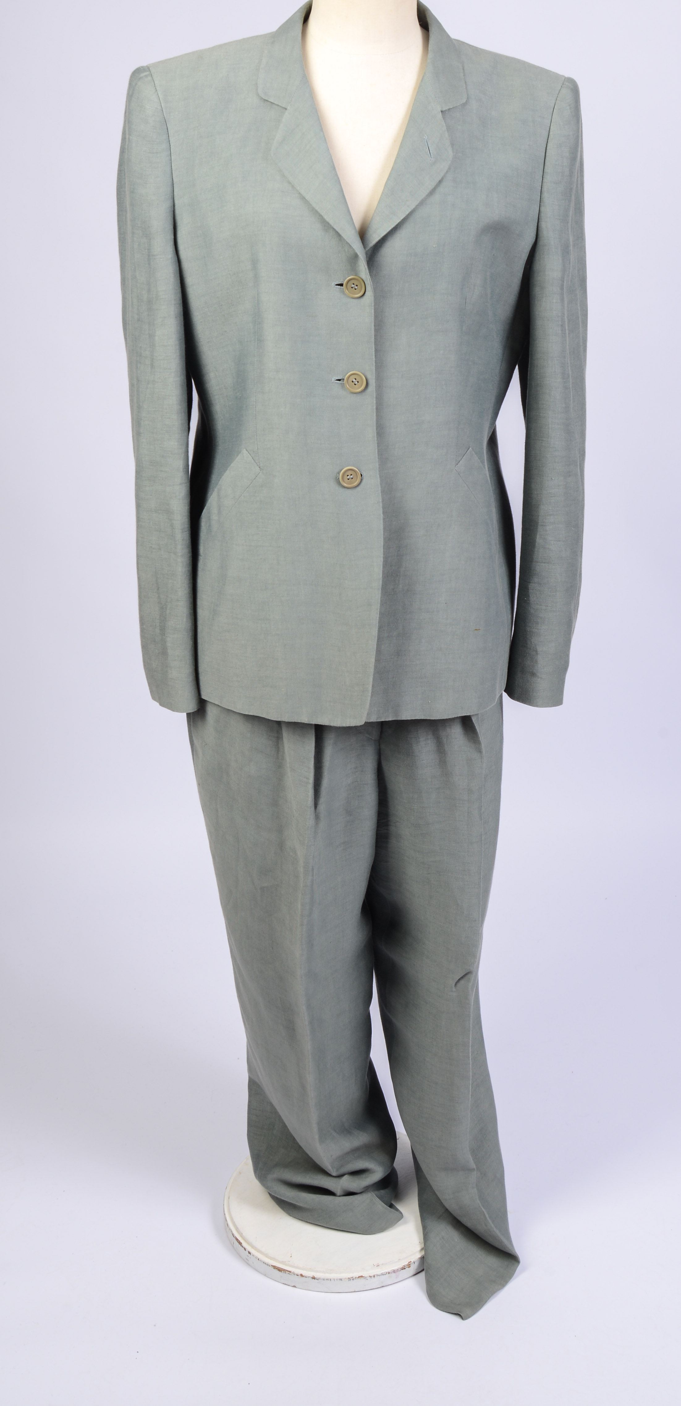 GIORGIO ARMANI LADIES PANT SUIT, SIZE 48.