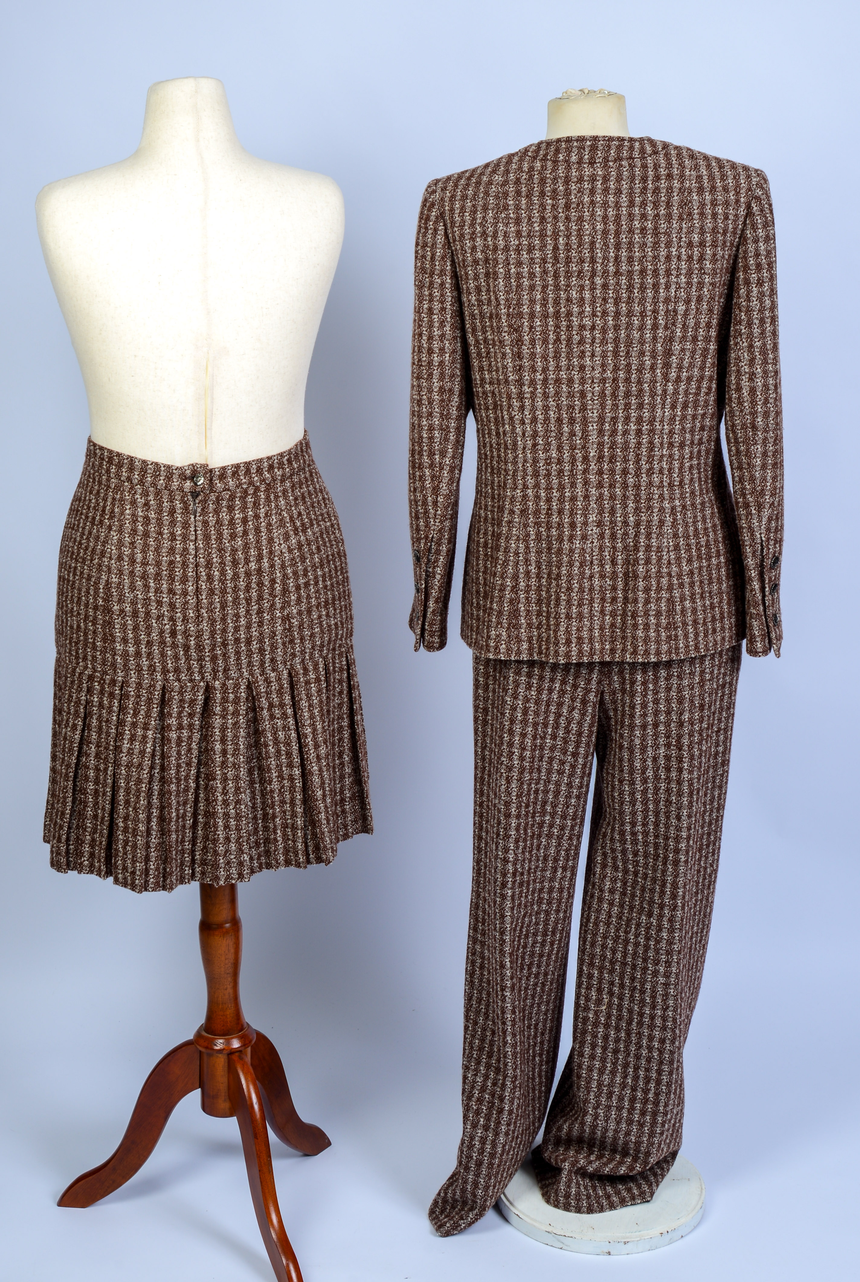 CHANEL BOUTIQUE PANT / SKIRT SUIT, SIZE 44.