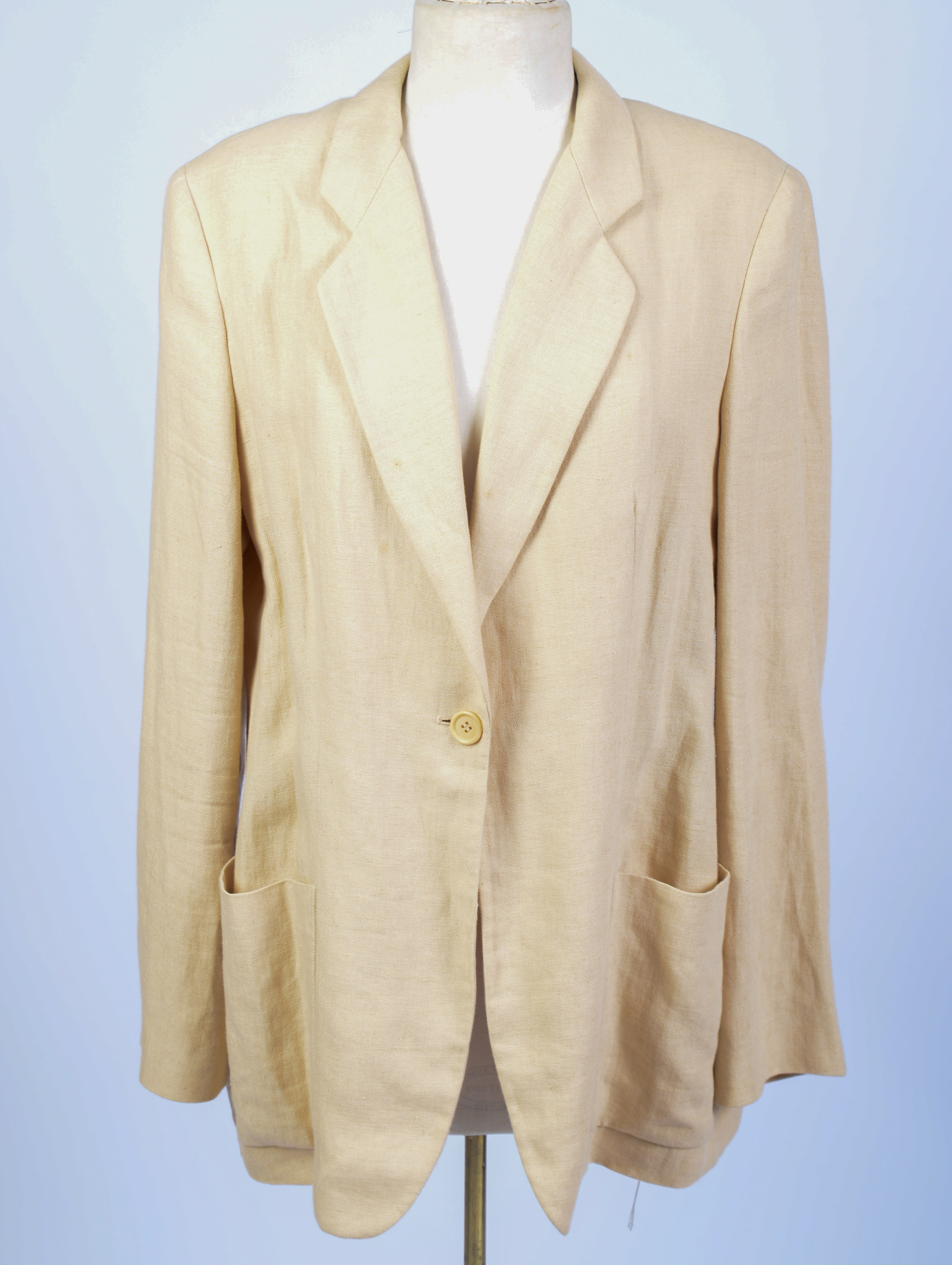 GIORGIO ARMANI JACKET, SIZE 48.