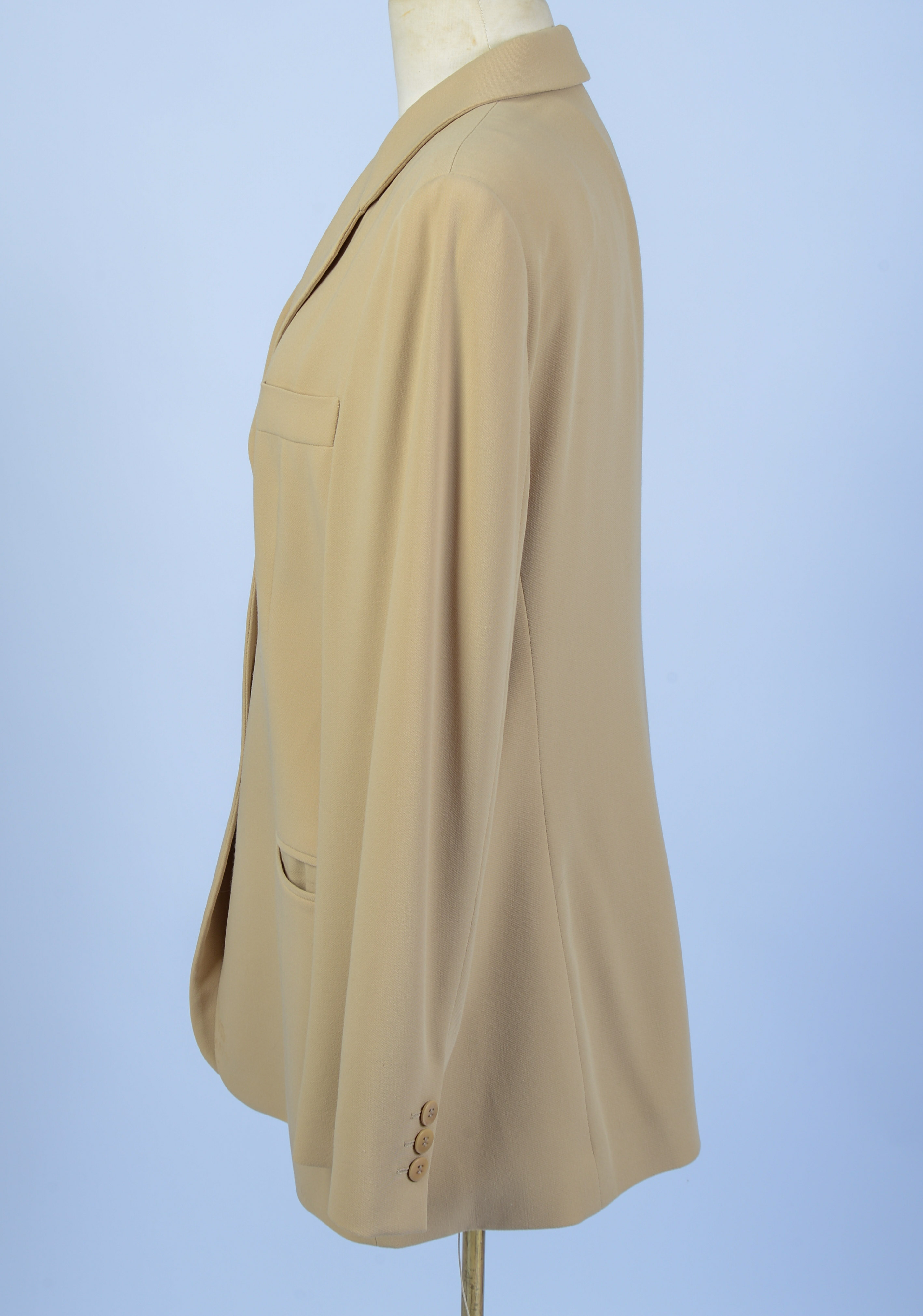 GIORGIO ARMANI TAN BLAZER, SIZE 48