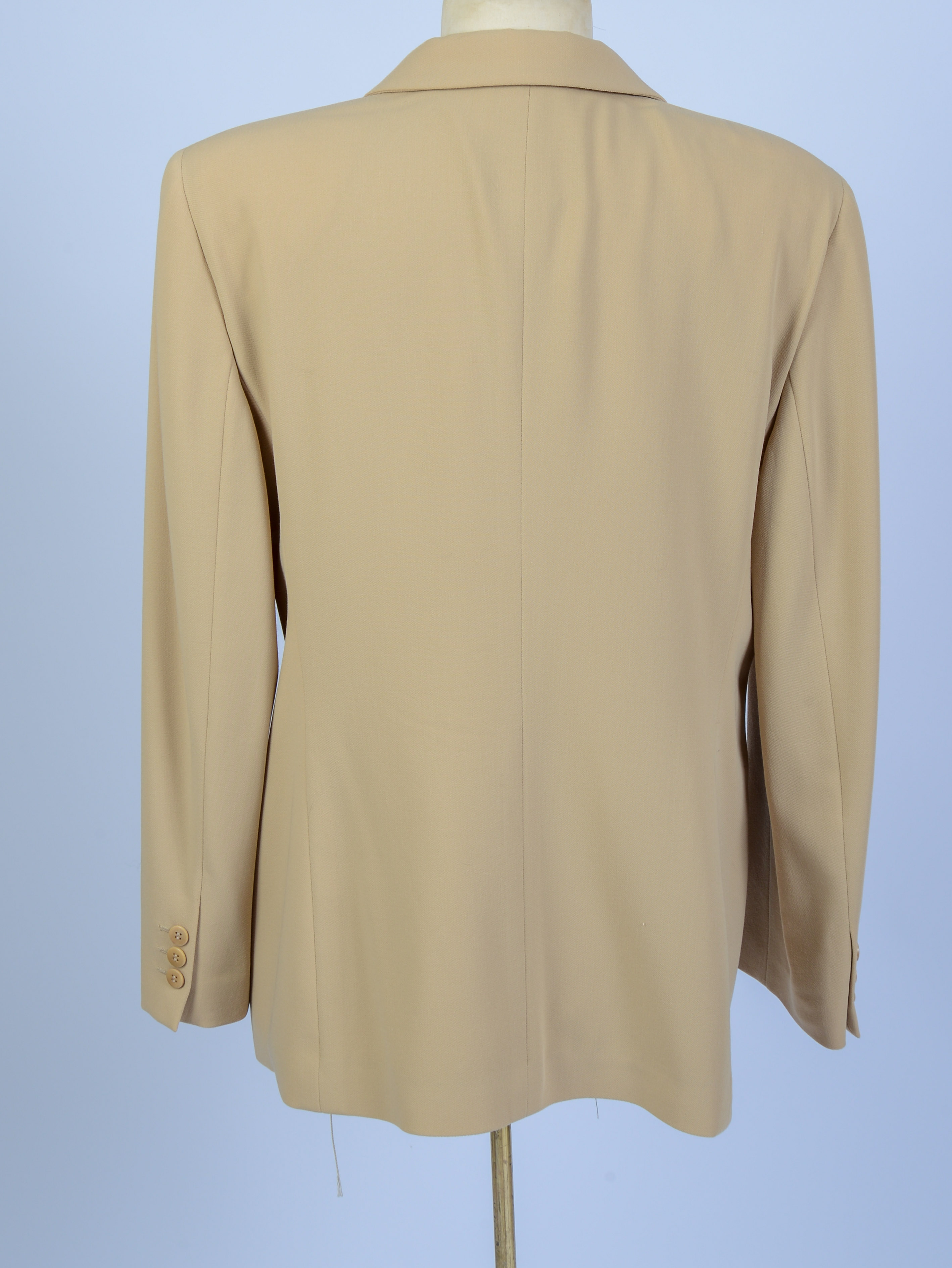 GIORGIO ARMANI TAN BLAZER, SIZE 48