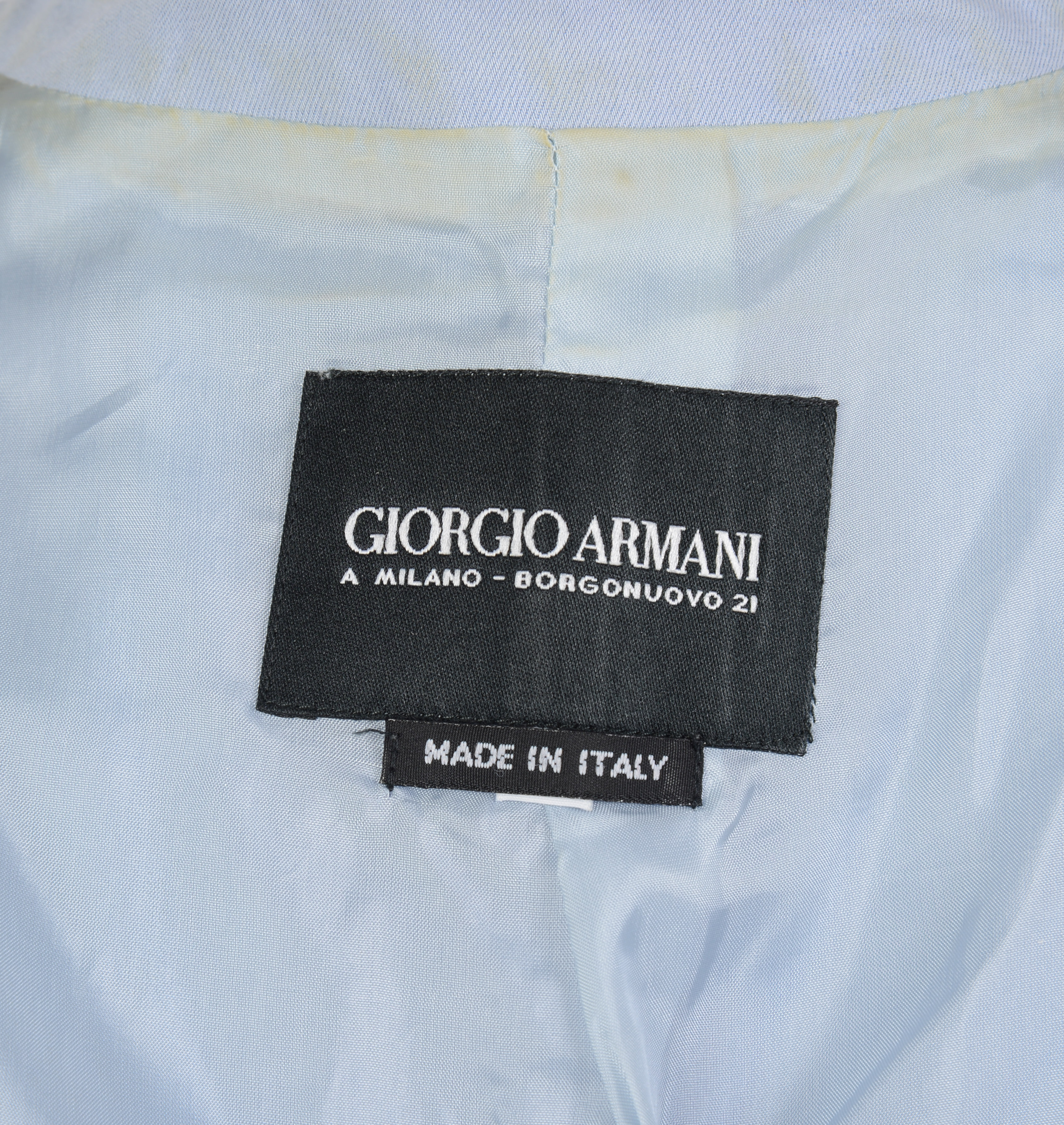 GIORGIO ARMANI BLAZER IN BLUE, SIZE 48.