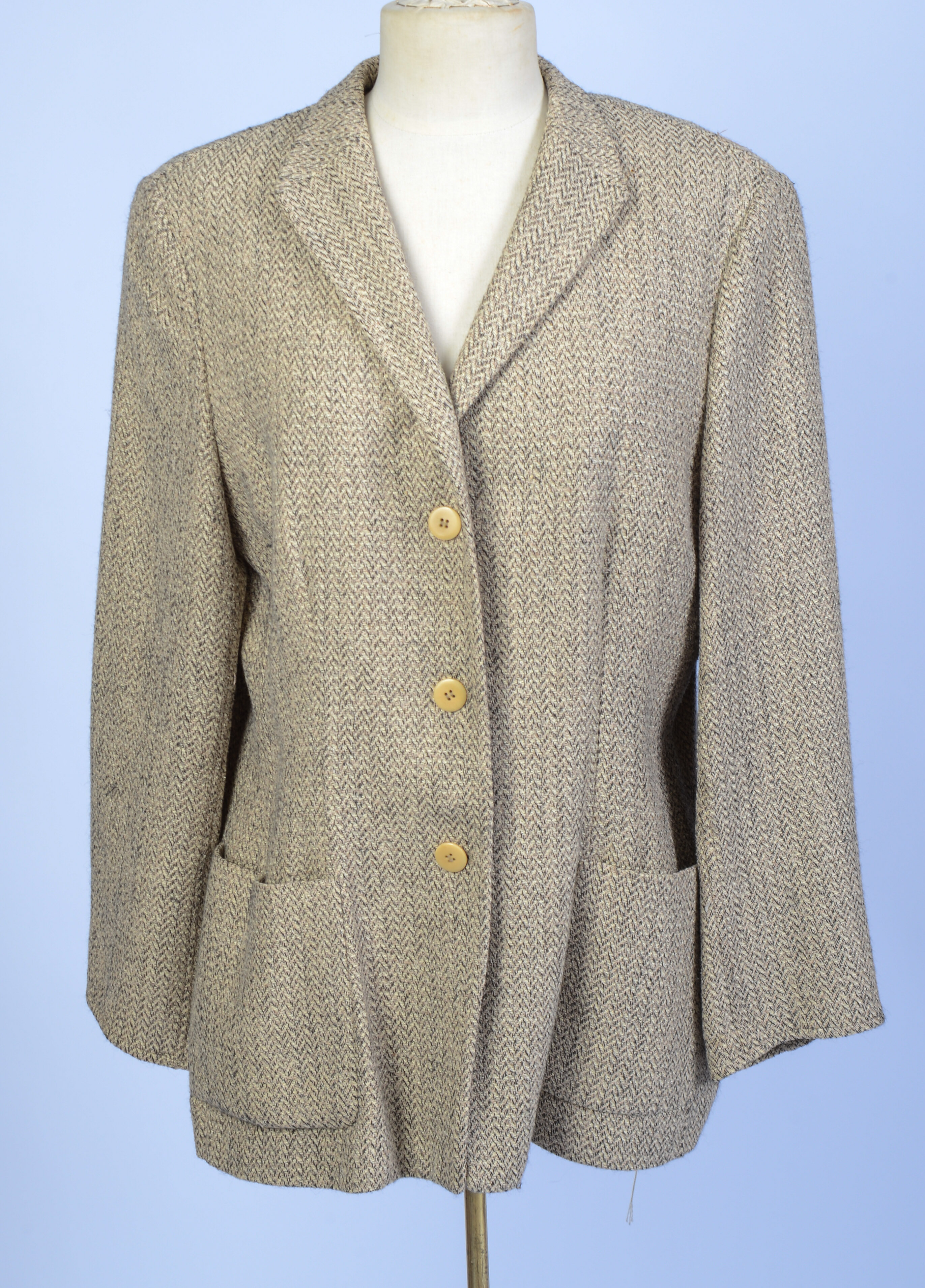 GIORGIO ARMANI JACKET, SIZE 48.