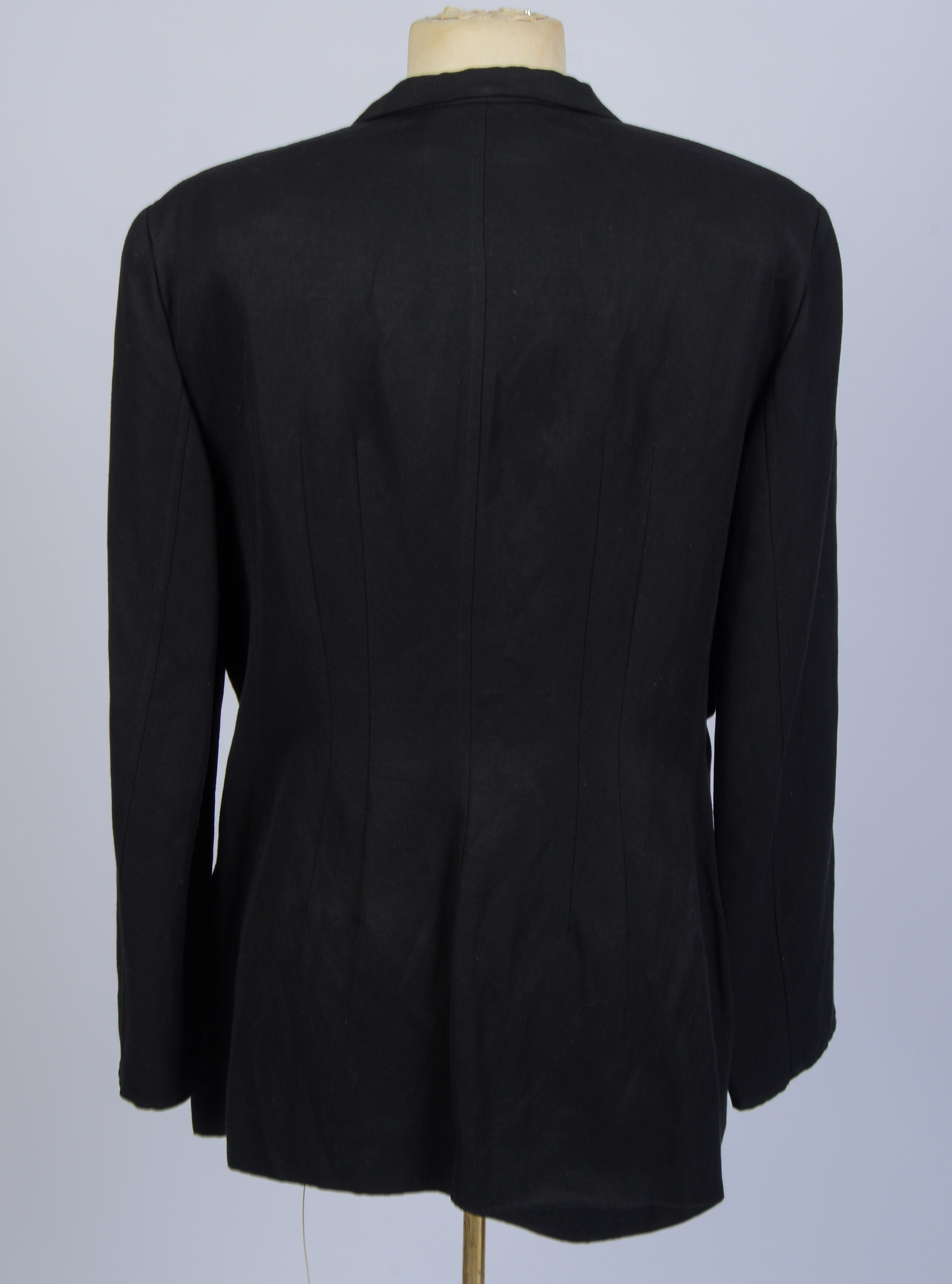 GIORGIO ARMANI JACKET, SIZE 48.