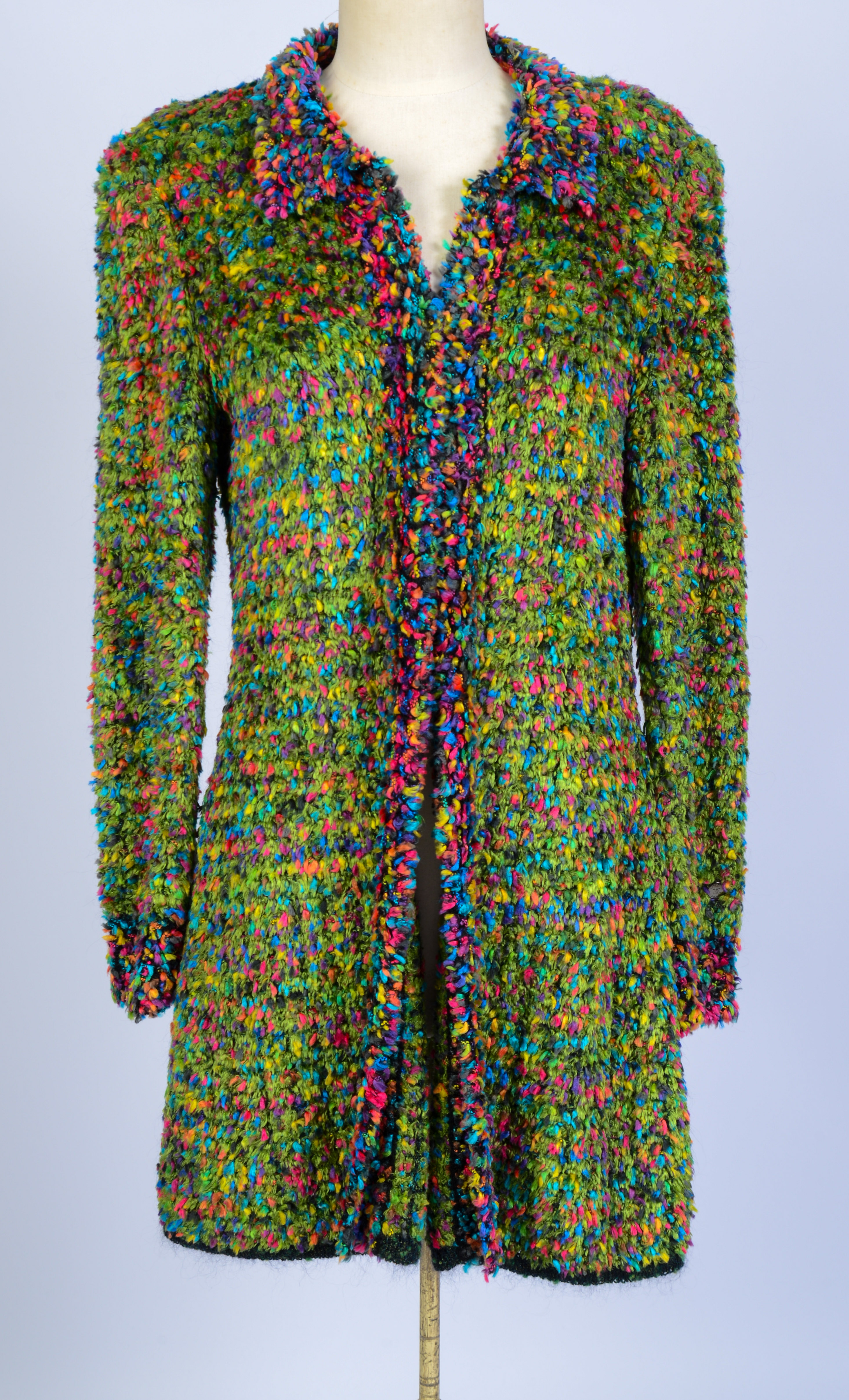 CHANEL BOUTIQUE MULTI COLORED JACKET, SIZE 44.