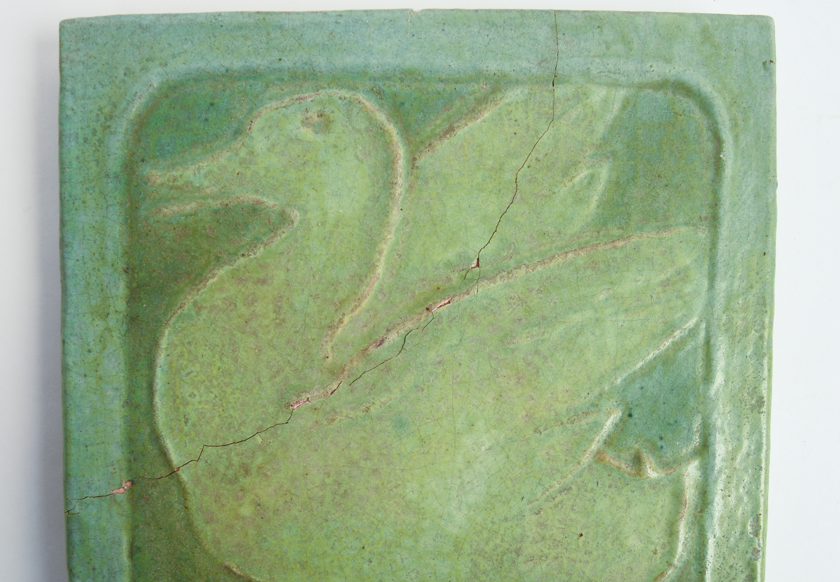 LARGE ART POTTERY APPLE GREEN DUCK TILE