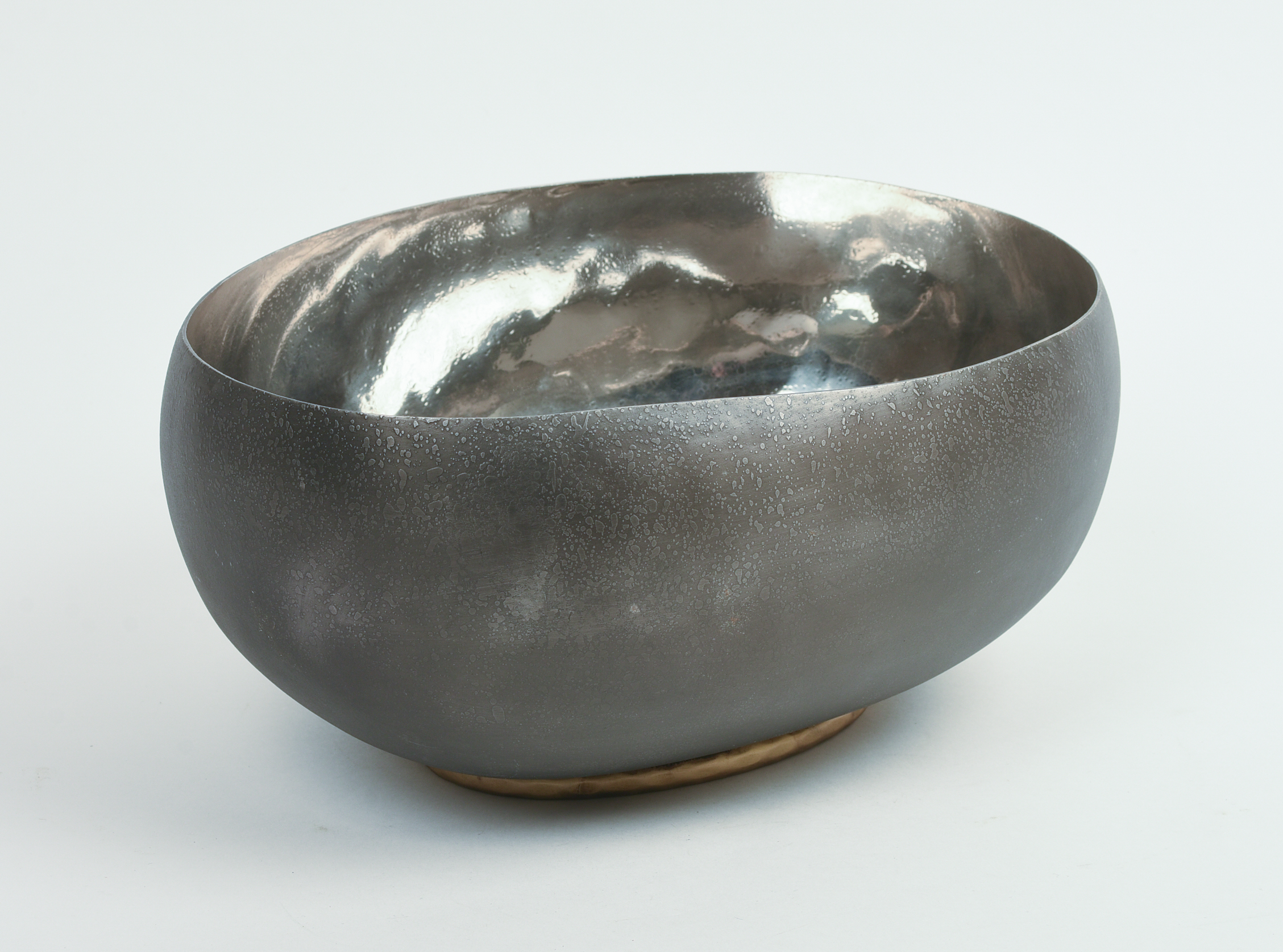 LARGE MICHAEL ARAM BOWL