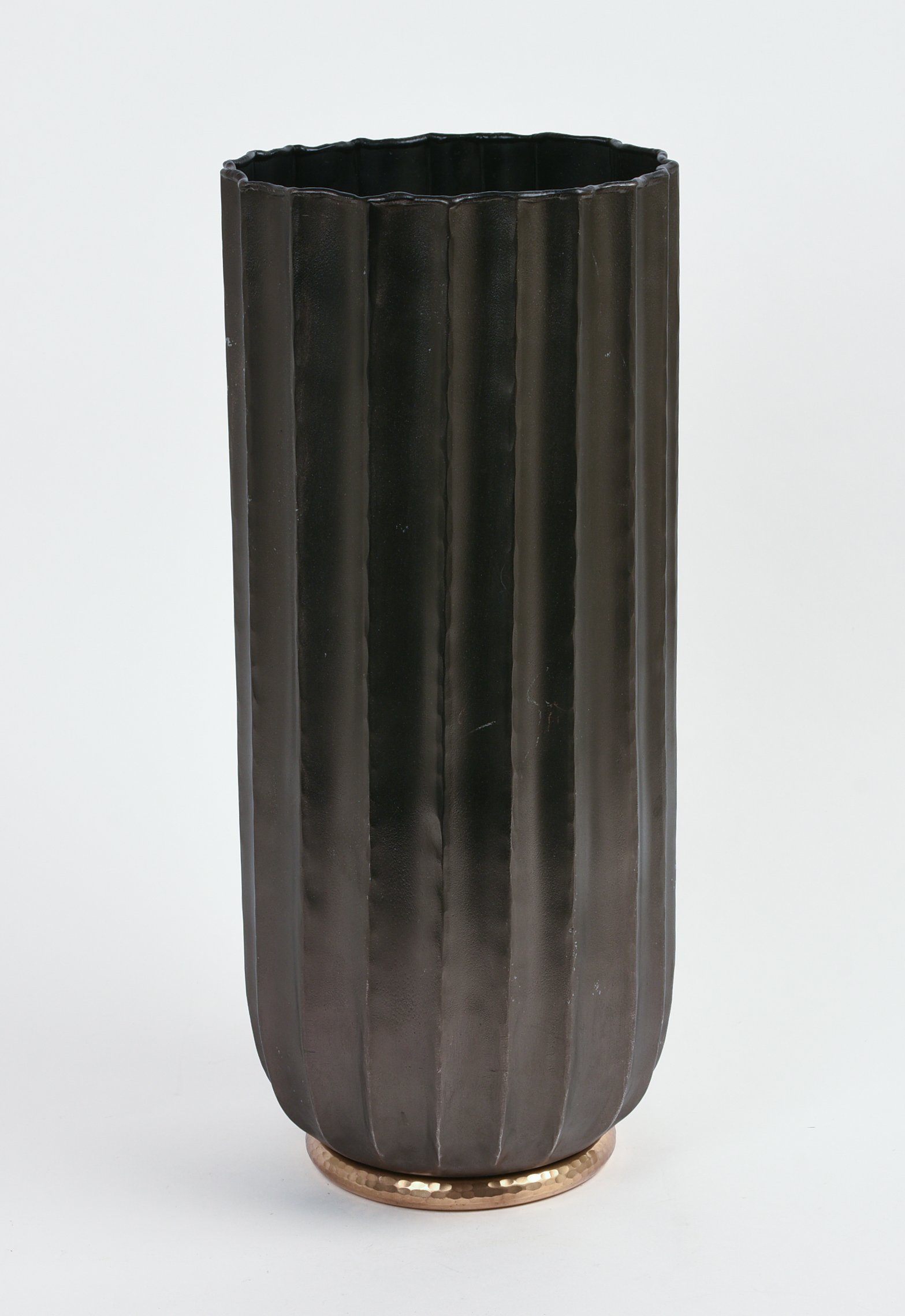MICHAEL ARAM CYLINDRICAL JOSHUA TREE VASE