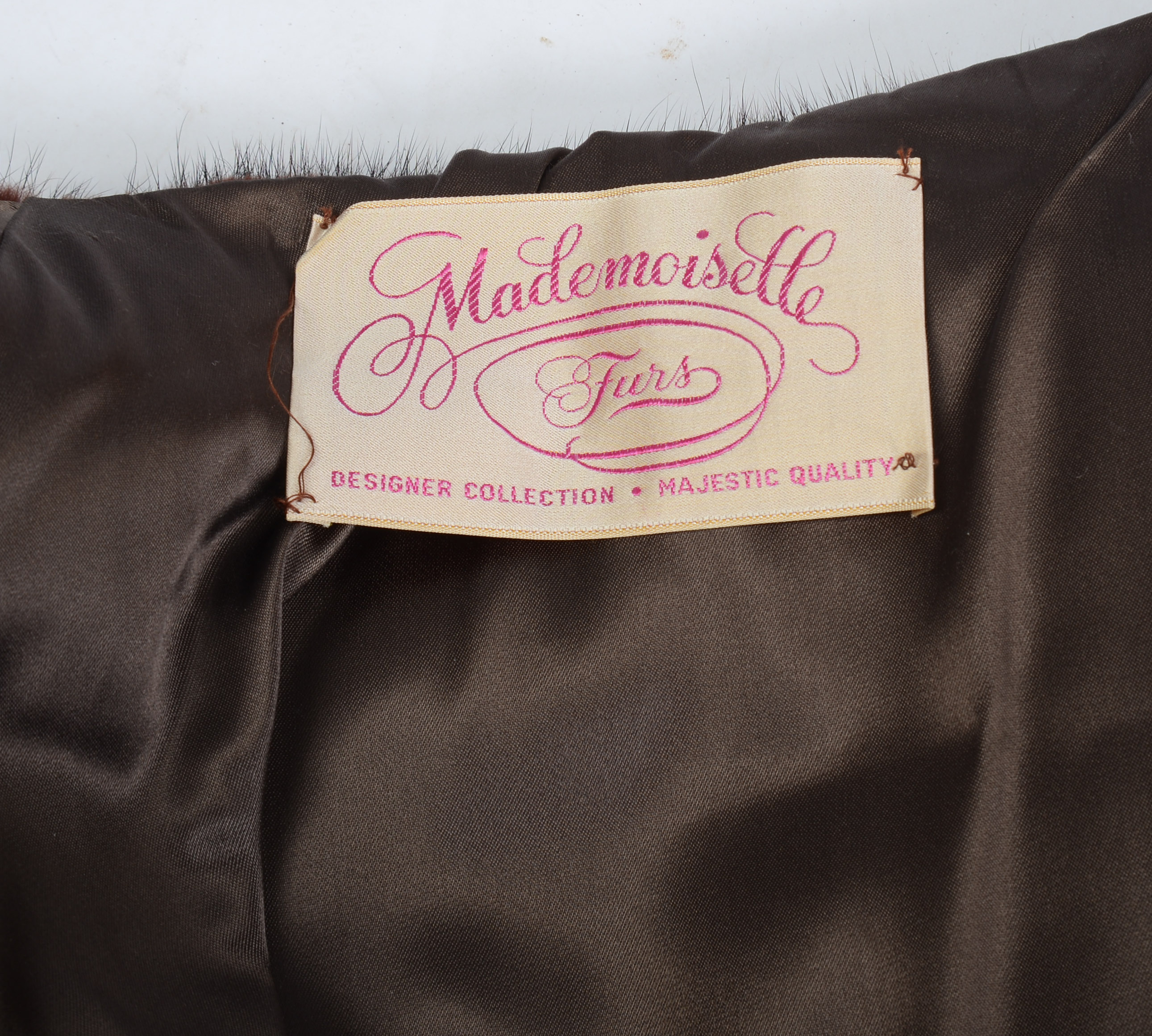 MADEMOISELLE FURS SHAWL.