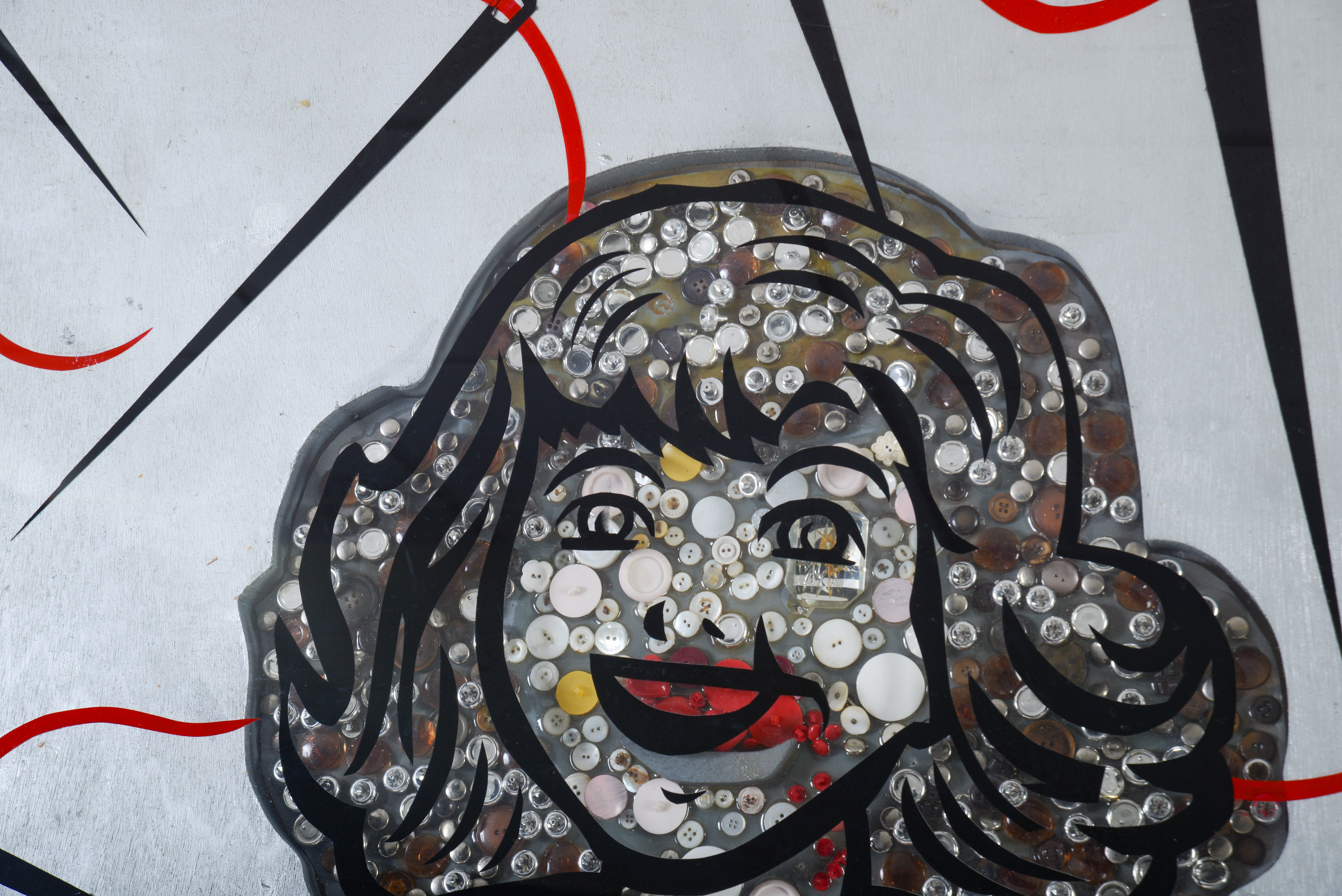 LARGE SCALE ARTWORK: BUTTON GIRL.