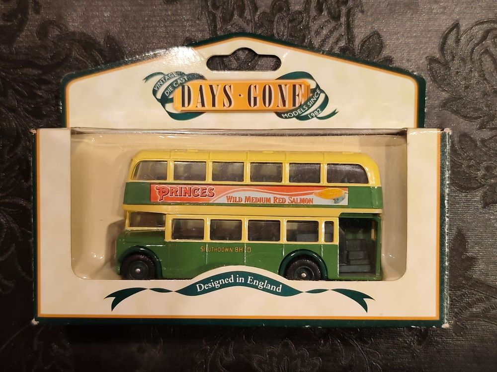 Bristol Lodekka Bus by LLEDO (Days Gone). (LD6G) (DG075011)