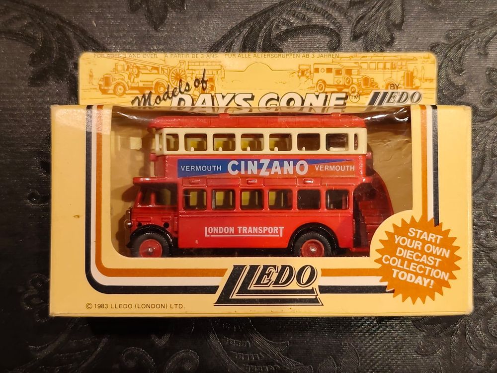AEC Regent Double Decker Bus (1932) by LLEDO (Models of Days Gone). CINZANO Promotional Model