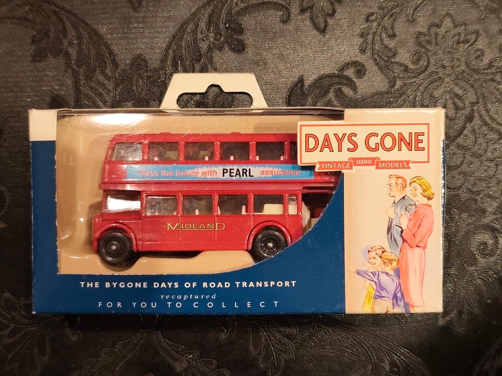 Bristol Lodekka Bus by LLEDO (Days Gone - The Bygone Days of Road Transport). PEARL ASSURANCE 