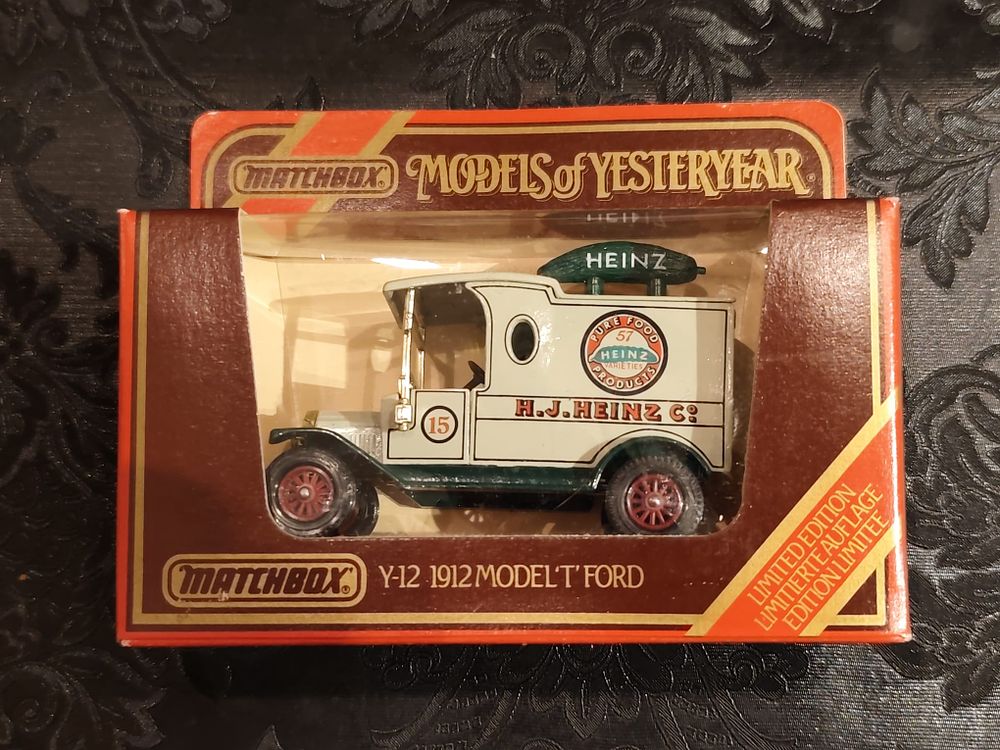 Ford Van Model "T" (1912) by MATCHBOX (Models of Yesteryear). HEINZ (Y-12)