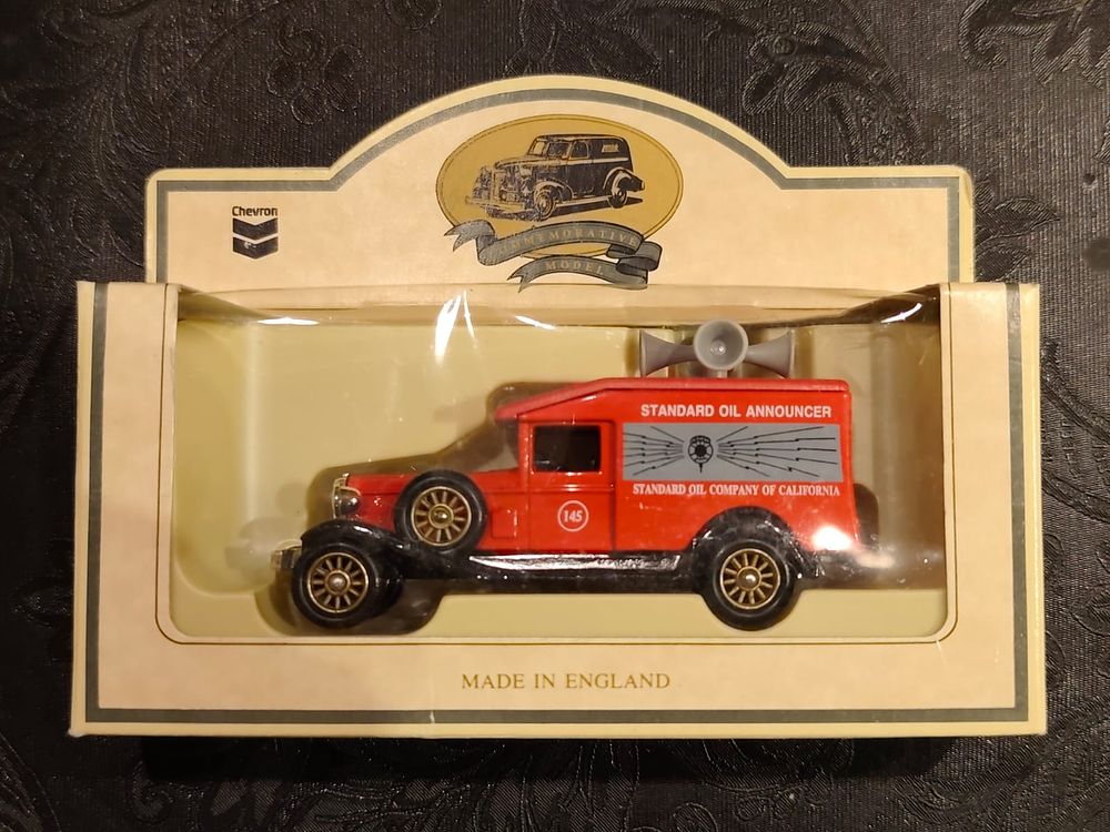 Chevron - Standard Oil Promotional Model by LLEDO. Standard Announcer Car