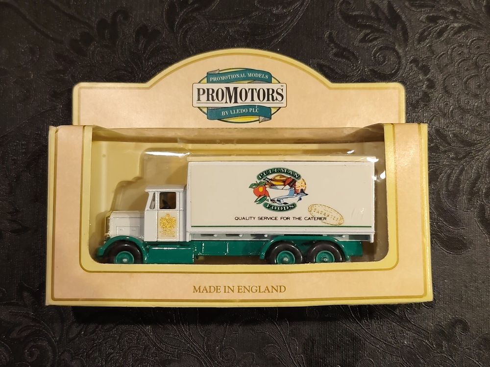 Scammel 6-Wheeler Truck (1937) Pullman Foods Promotional Model by LLEDO. Limited Edition. Number 