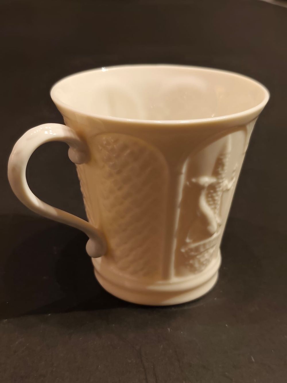 Belleek beverage mug 2. Irish Wolfhound pattern. 13th period. Visitor Centre Exclusive Brown 