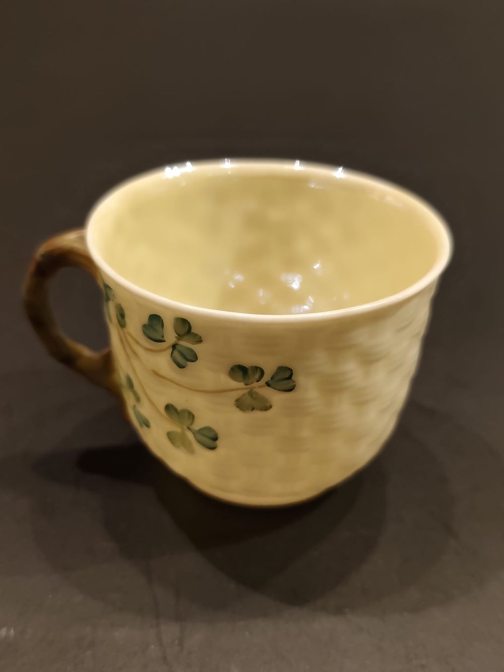 Belleek small tea cup. Fields of Shamrock pattern. 3rd period. Black Mark (1926-1946). Height: 