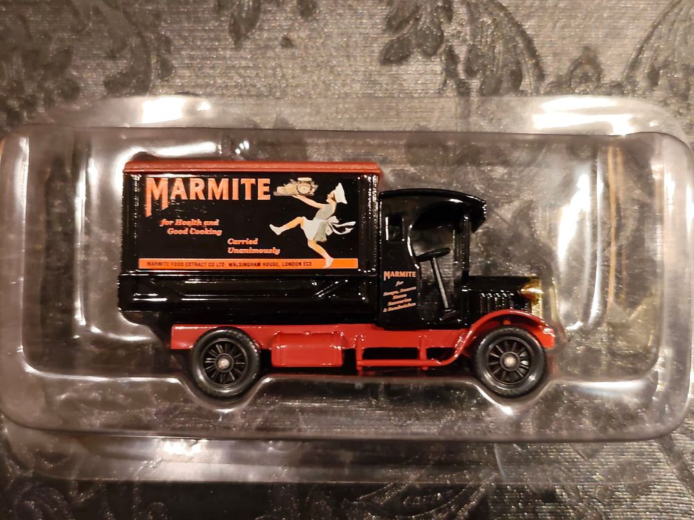 Dennis Delivery Van by LLEDO (Days Gone by Classic Trucks & Vans Magazine). Issue no.06, Marmite 