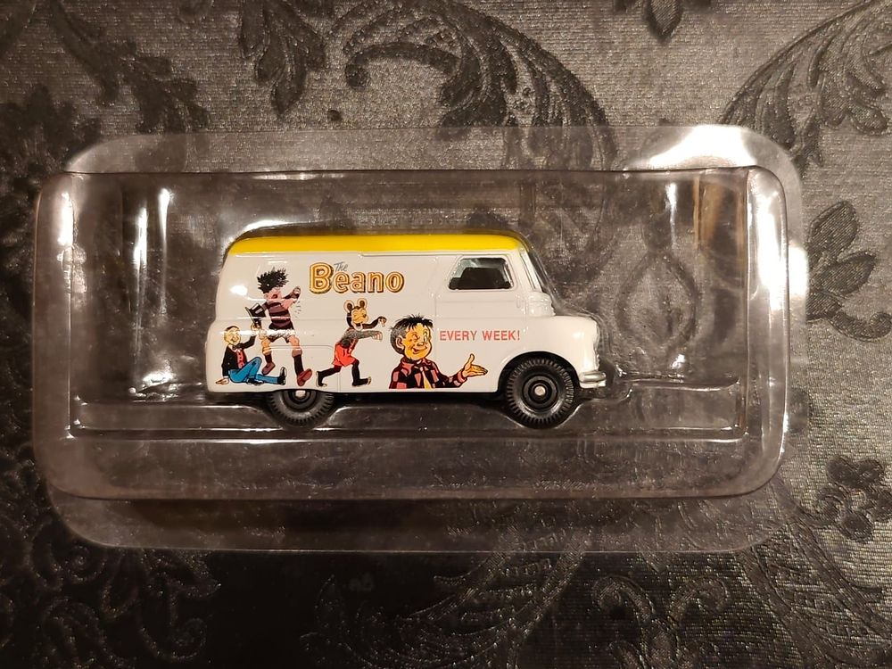 Bedford CA Van by LLEDO (Days Gone by Classic Trucks & Vans Magazine). Issue no.19, The Beano 