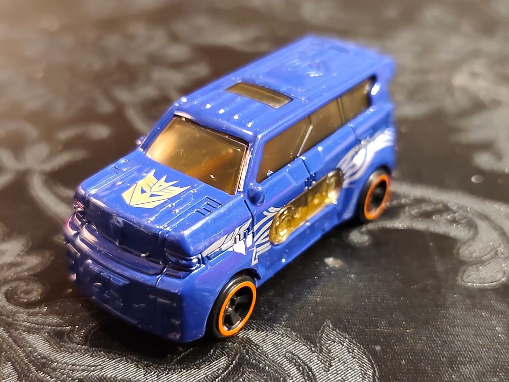 Transformers Soundwave by HASBRO