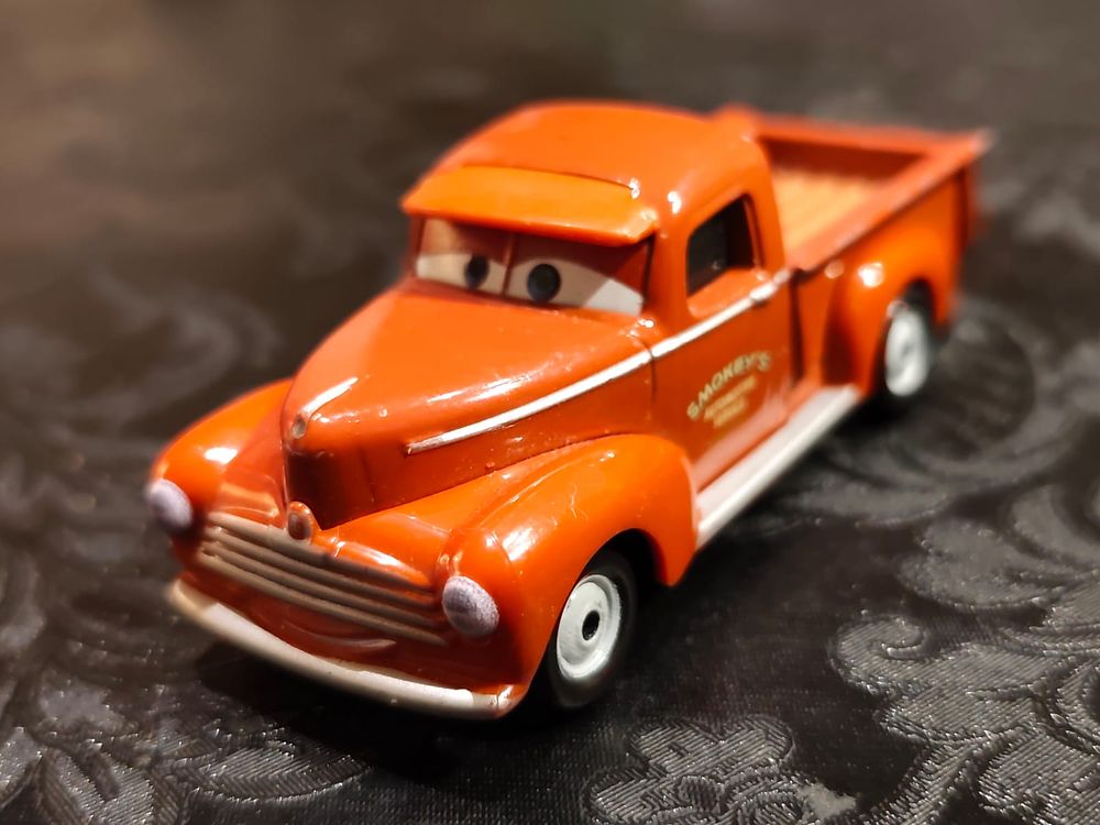 Disney Pixar - The Cars: model 09 by MATTEL