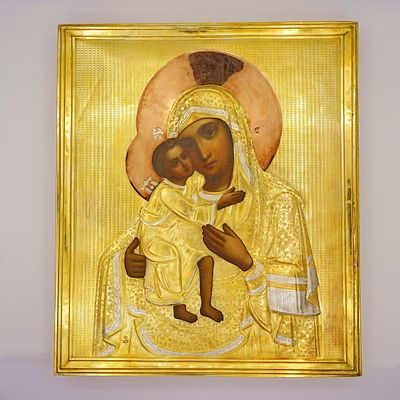 1908-1917 Красивейшая икона Феодоровской Божьей матери. Серебро. Аналой. МОДЕРН!. Размер 31,5 х 