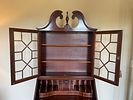 Maddox Chippendale Style Governor Winthrop Mahogany Secretary Desk Bookcase, Mid-20th Century. 33 Image - 8