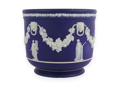 Antique Wedgwood Blue Jasperware Neoclassical Jardinière. A deep blue and white ceramic Wedgwood 