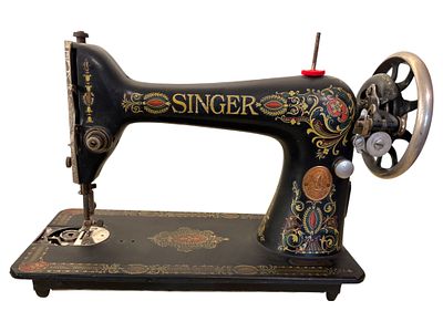 Antique Singer Sewing Machine. Model G7509787 - Works!