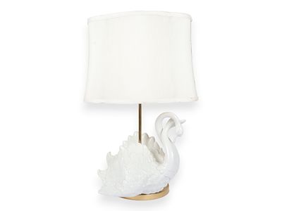 Hollywood Regency Style Intertwined Swan Ceramic Table Lamp. A Hollywood Regency style table 