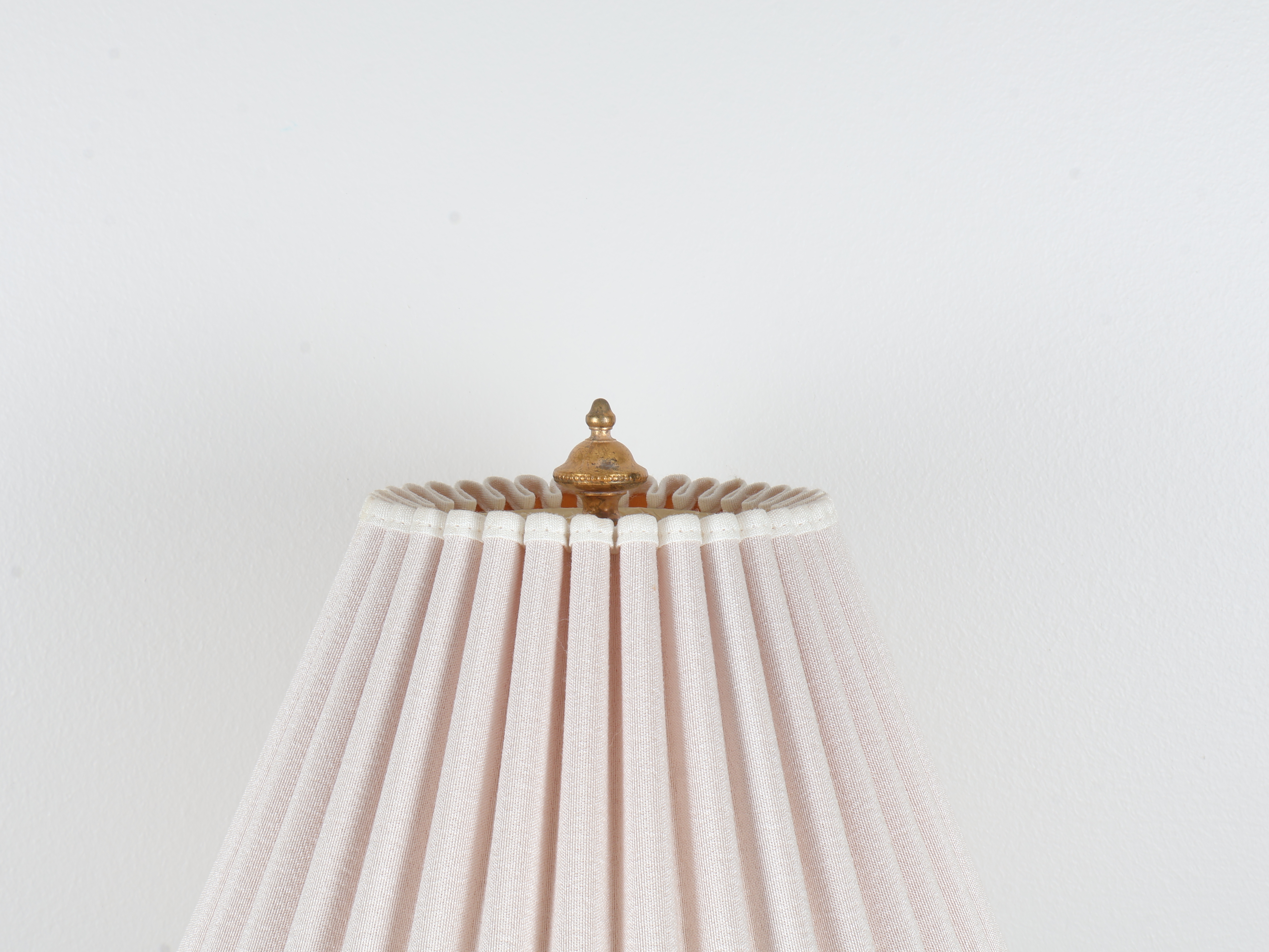 Ornate White Glazed Ceramic Table Lamp with Gilded Base