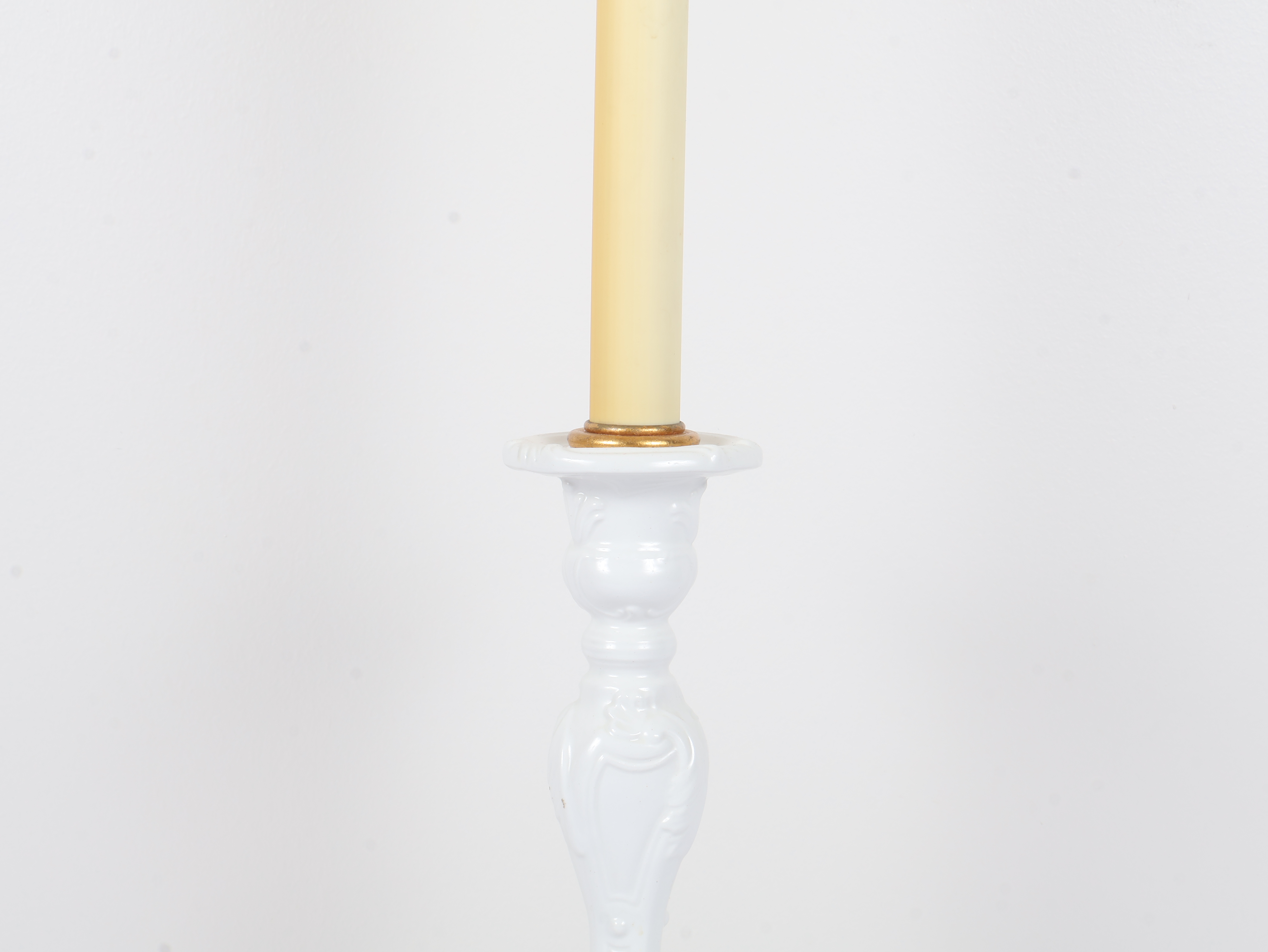 Ornate White Glazed Ceramic Table Lamp with Gilded Base
