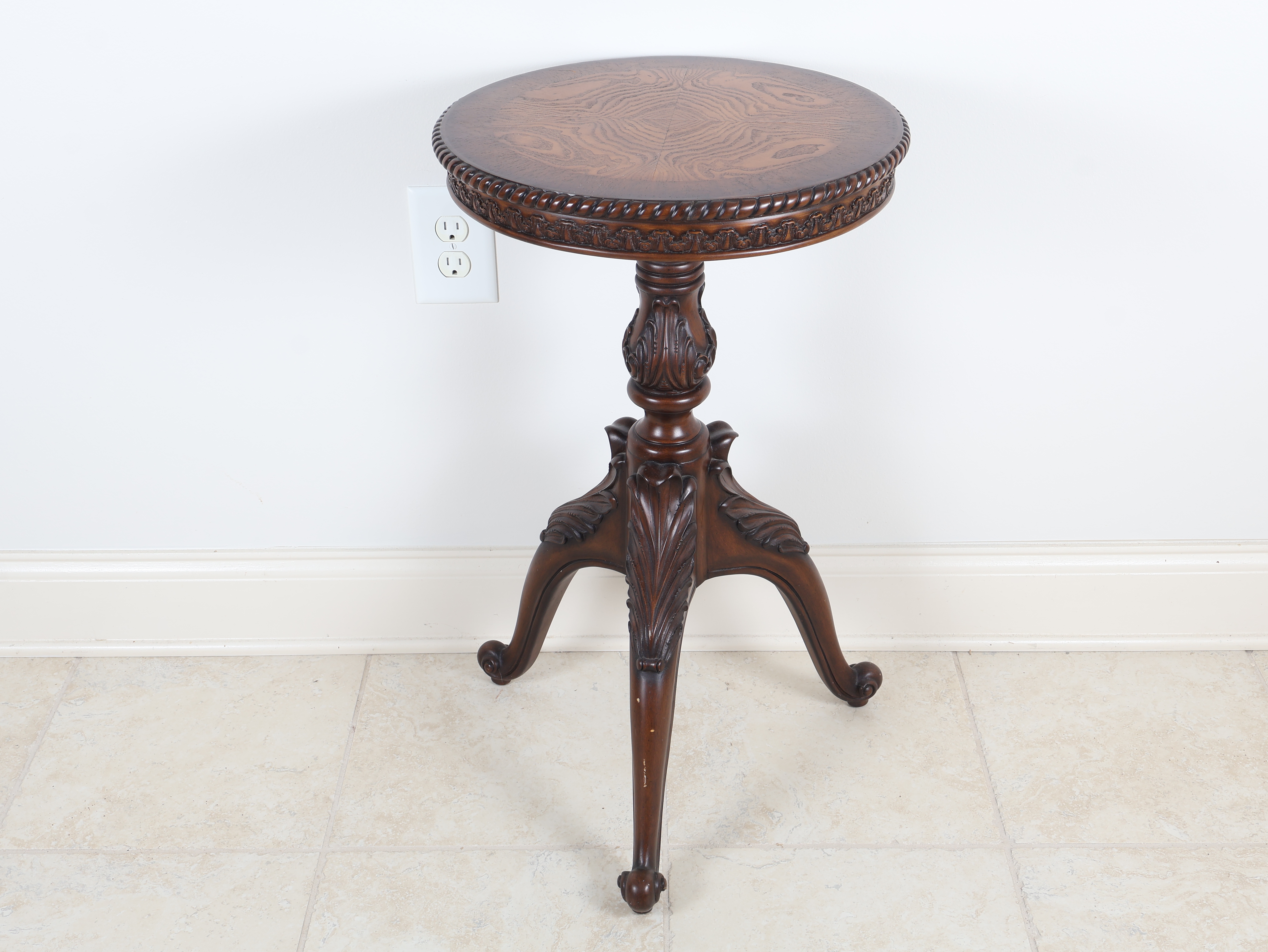 Chippendale Style Mahogany Tripod Pedestal Side Table