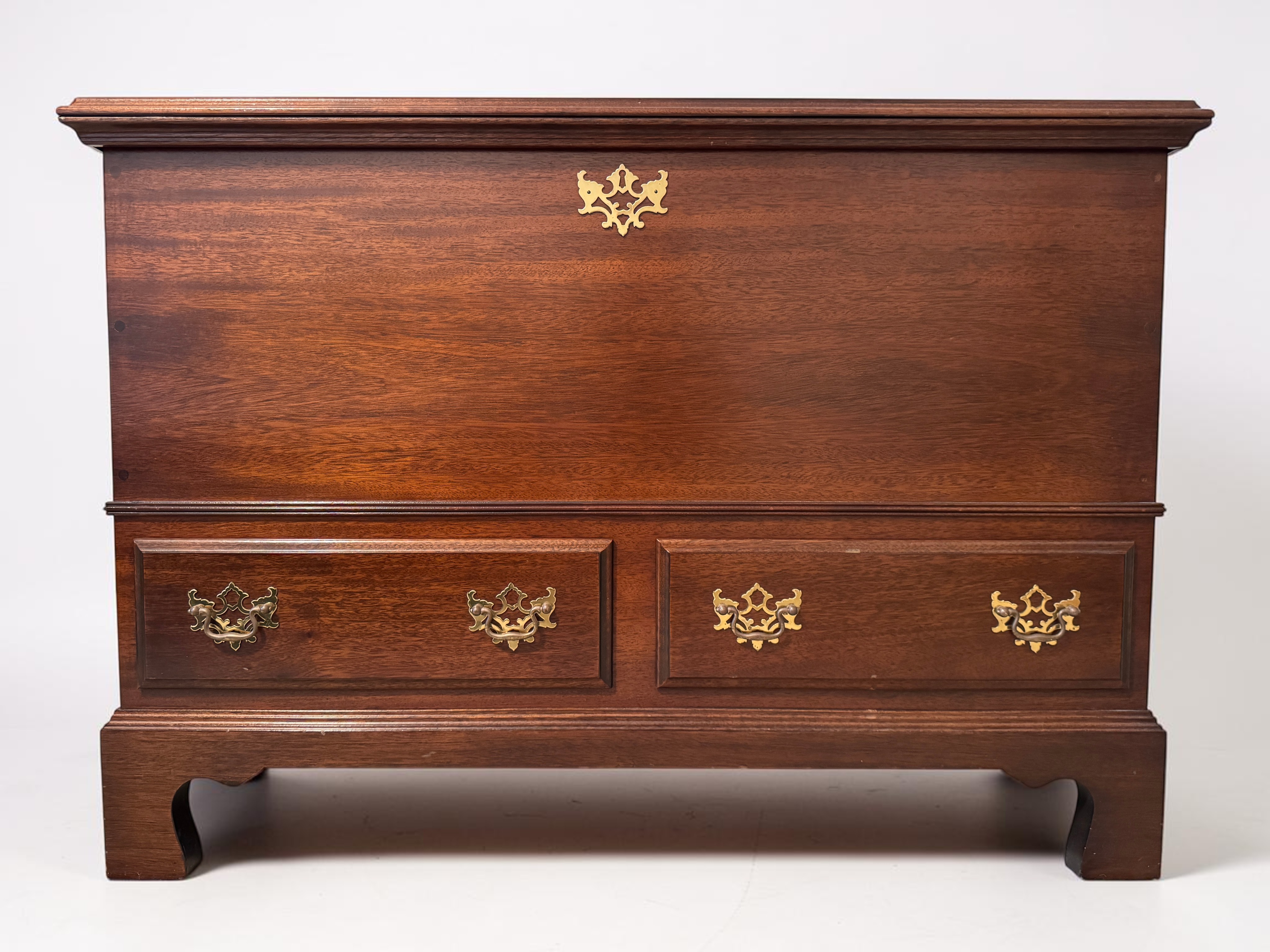 Chippendale Style Mahogany Veneered Cedar Lined Blanket Chest with Two Drawers