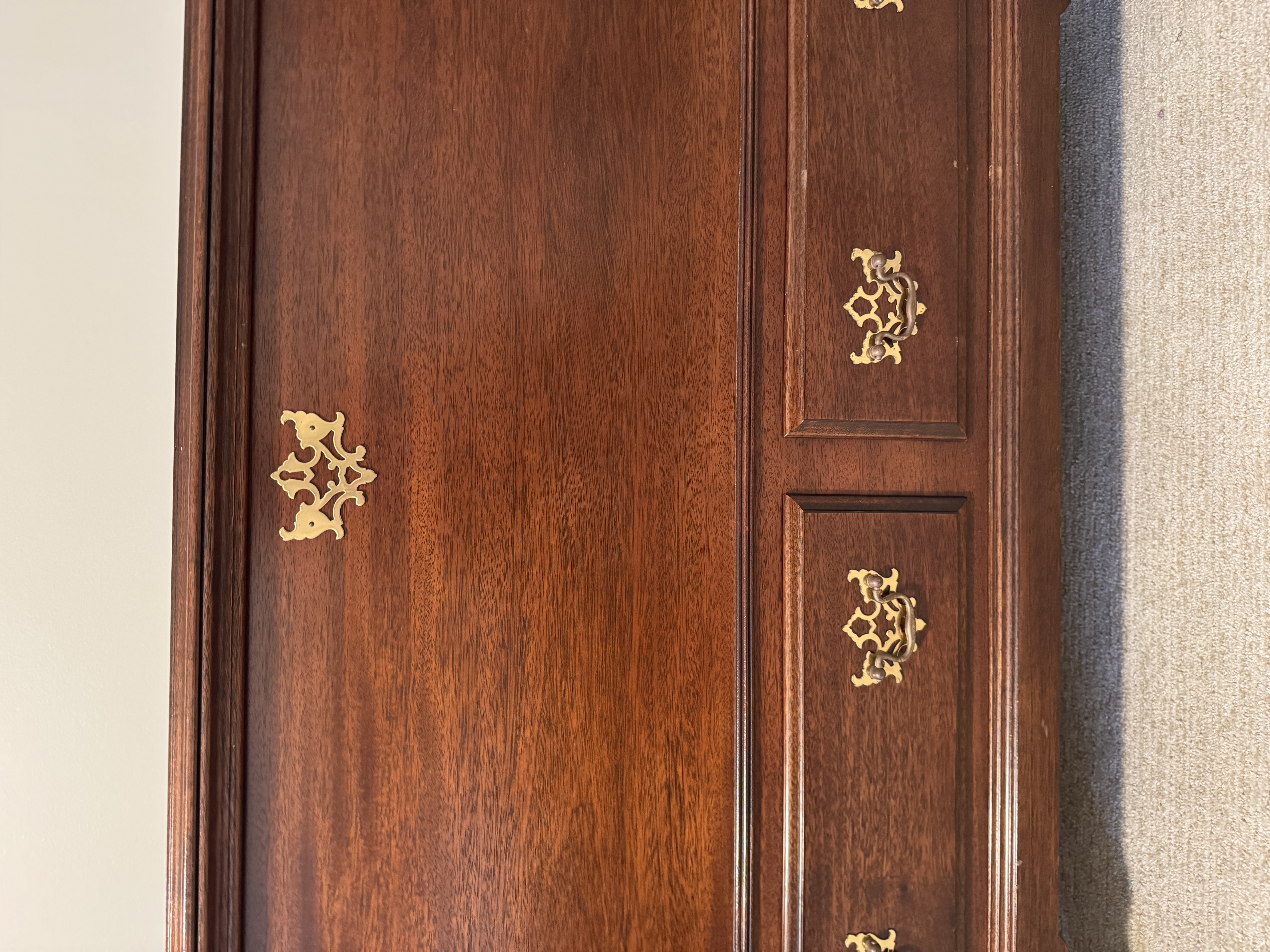 Chippendale Style Mahogany Veneered Cedar Lined Blanket Chest with Two Drawers