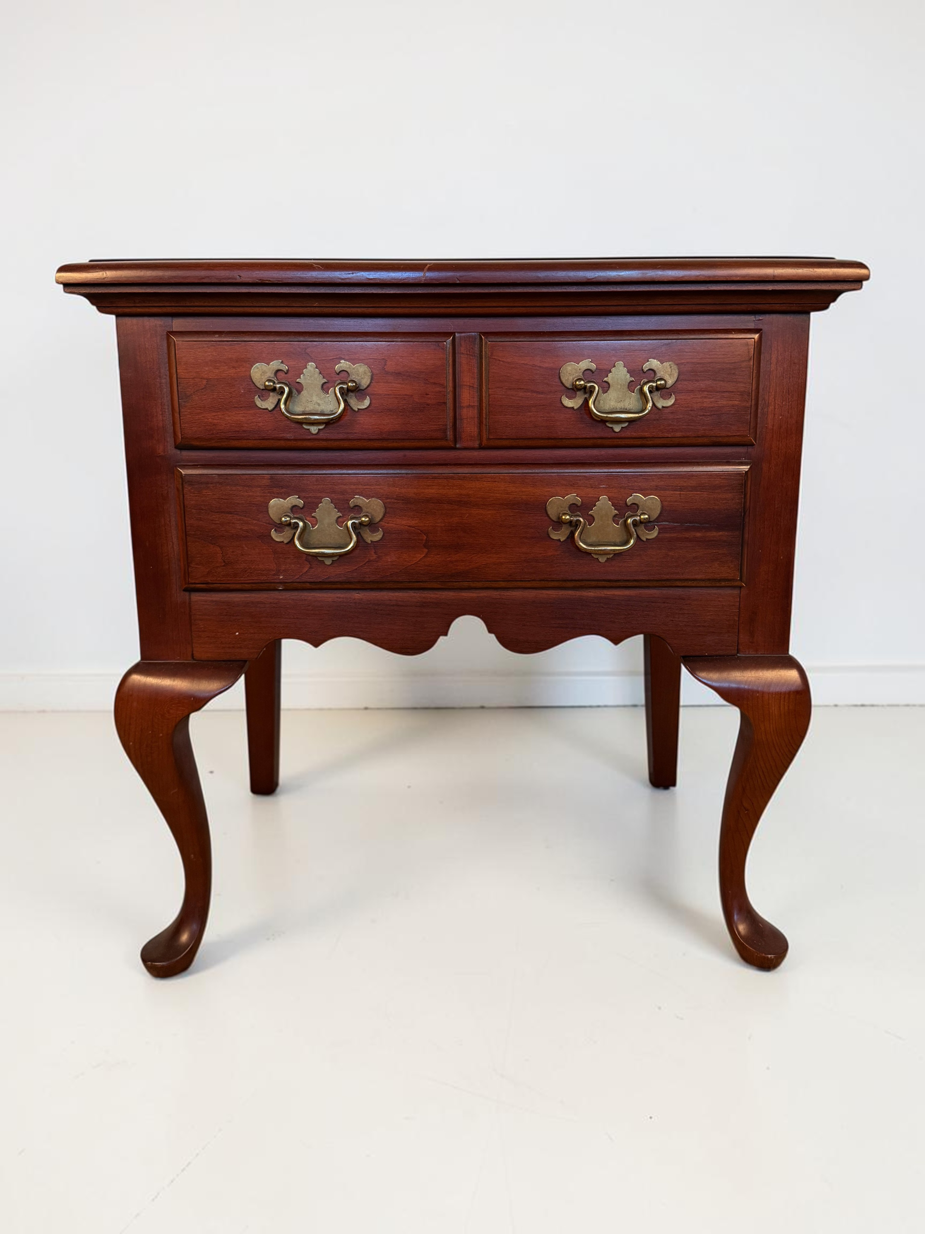 Pennsylvania House Queen Anne Style Cherry Bachelors Chest