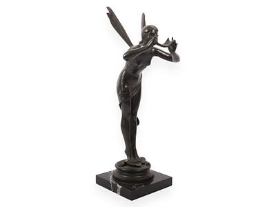 La Marguerite Art Nouveau Style Patinated Bronze Fairy Sculpture. This Art Nouveau-style bronze 
