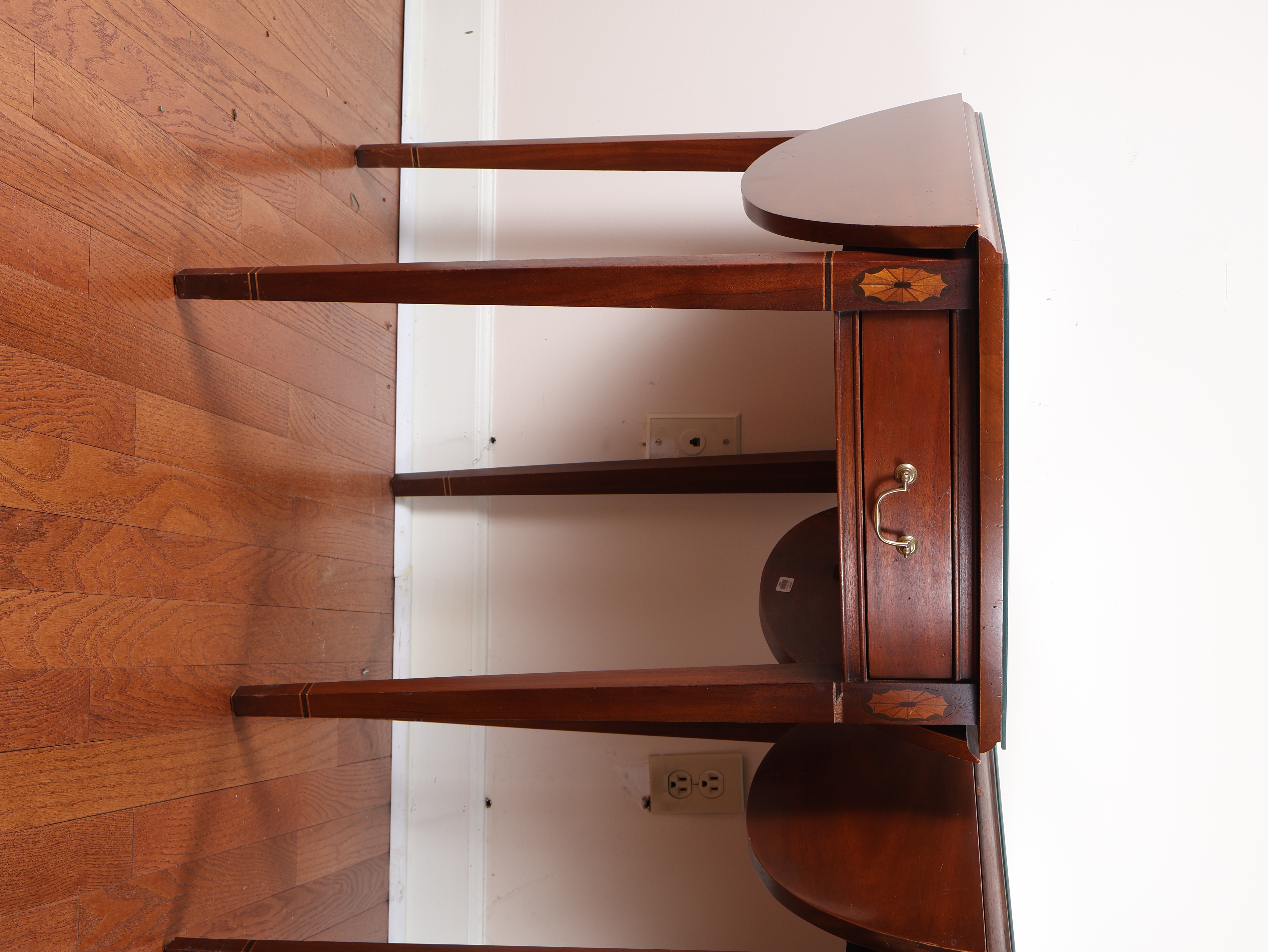 A Pair of Hickory Chair Historical James River Plantations Federal Style Mahogany Pembroke Tables