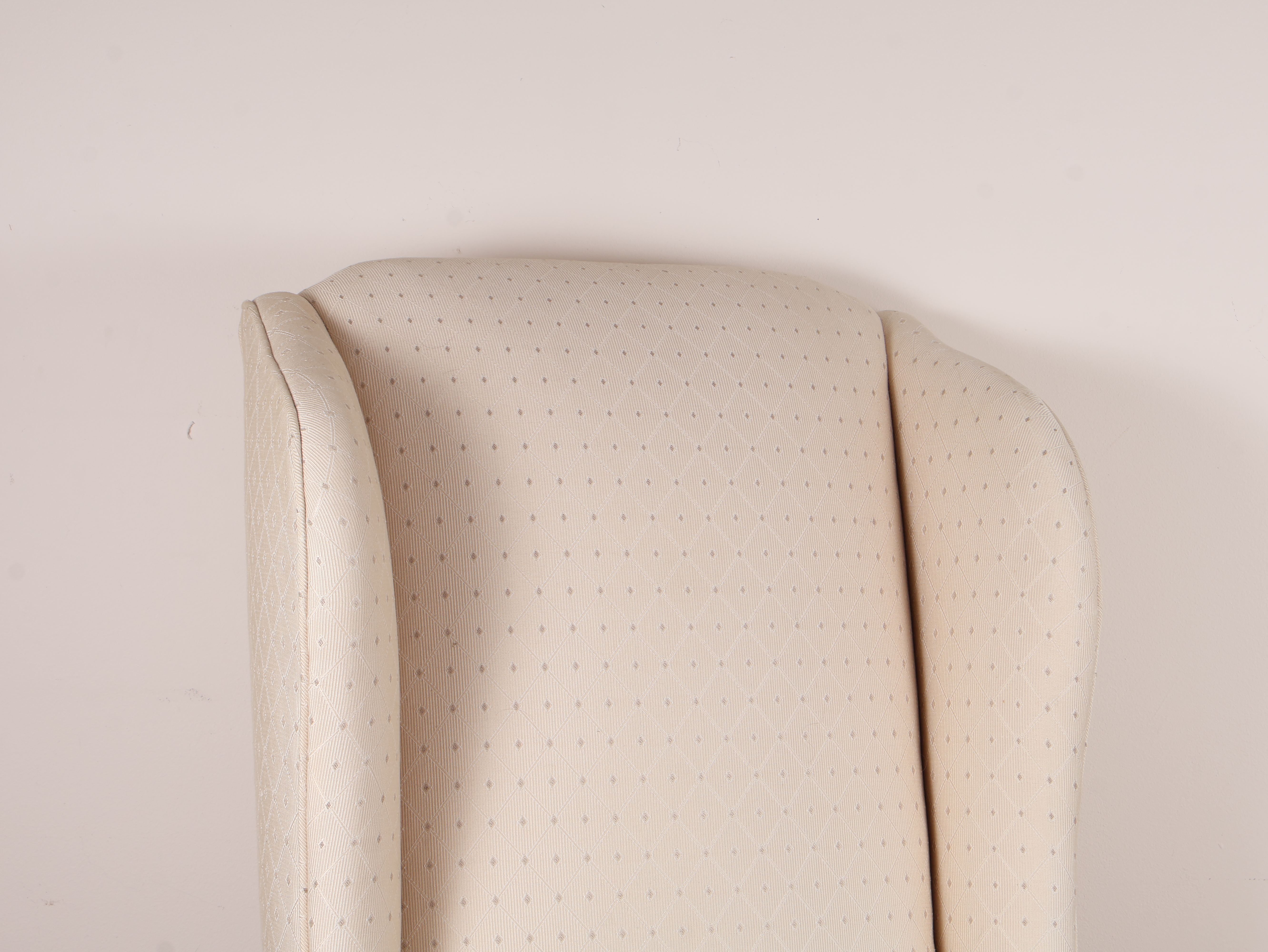 Queen Anne Style Shell Carved Wingback Armchair